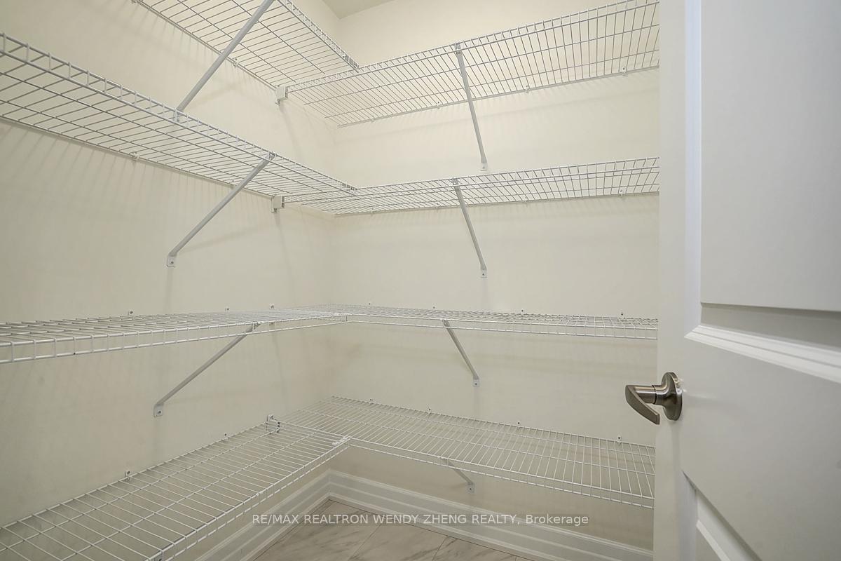 Photo 18 of 22 Herman Gilroy Lane, Markham, Angus Glen — HOMEH