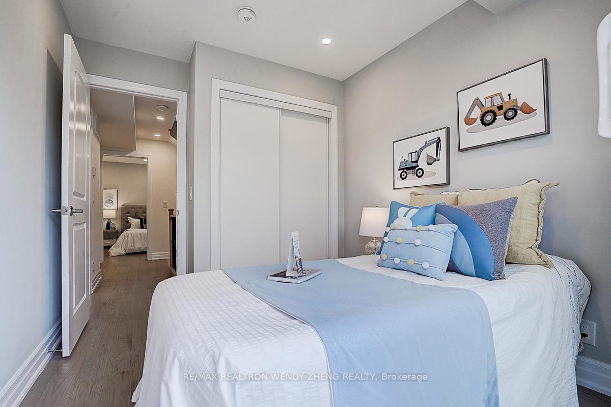 Photo 27 of 22 Herman Gilroy Lane, Markham, Angus Glen — HOMEH