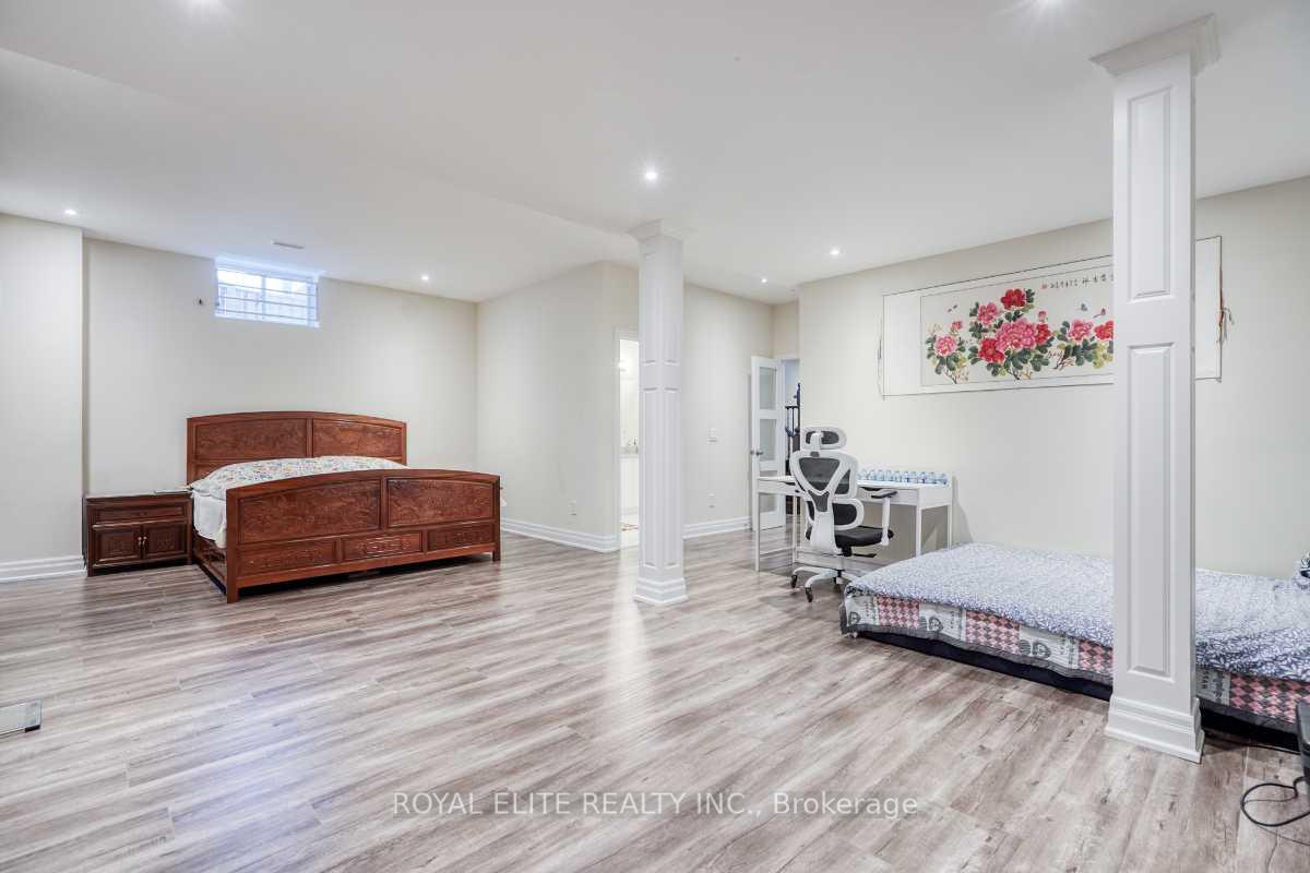 Photo 36 of 16 Berkshire Crescent, Markham, Angus Glen — HOMEH