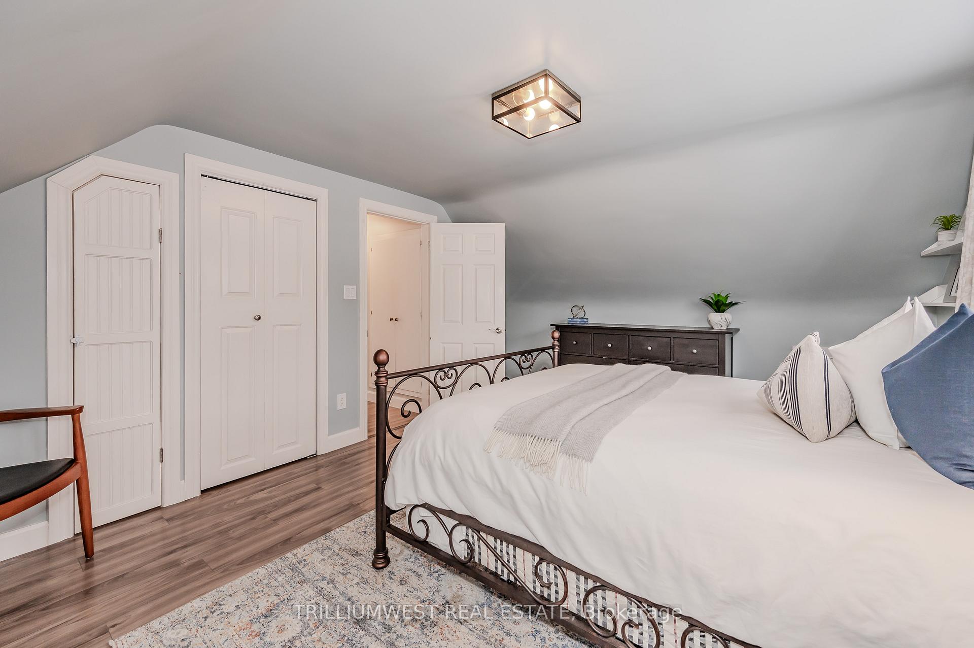 Photo 21 of 1139 Queens Boulevard, Kitchener — HOMEH