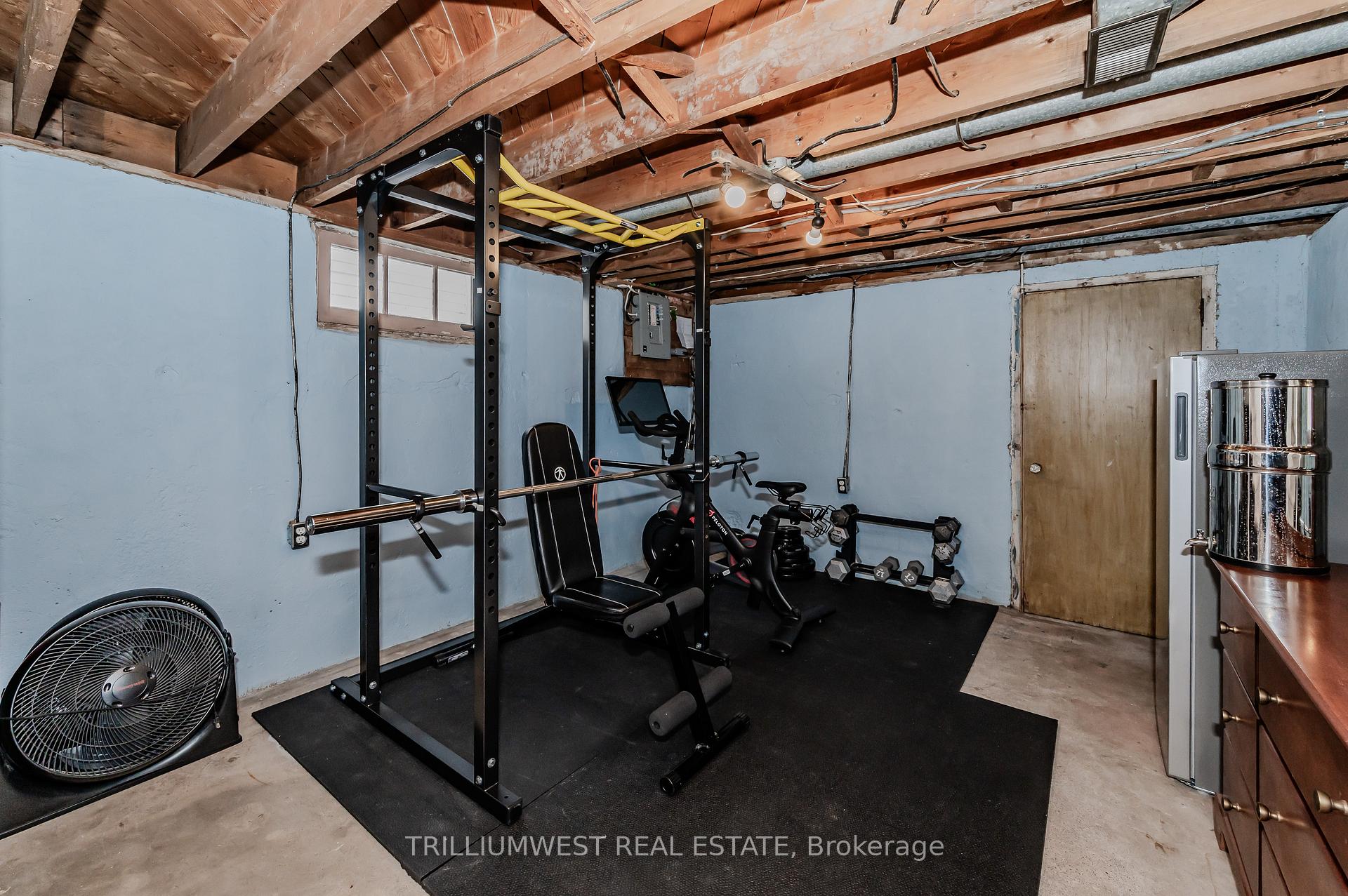 Photo 29 of 1139 Queens Boulevard, Kitchener — HOMEH