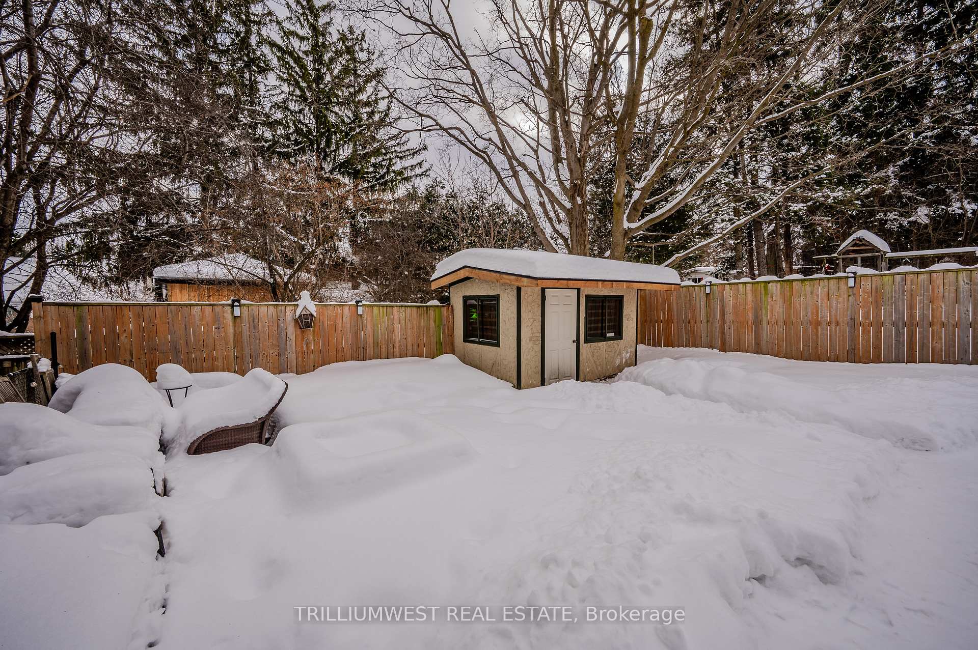 Photo 35 of 1139 Queens Boulevard, Kitchener — HOMEH