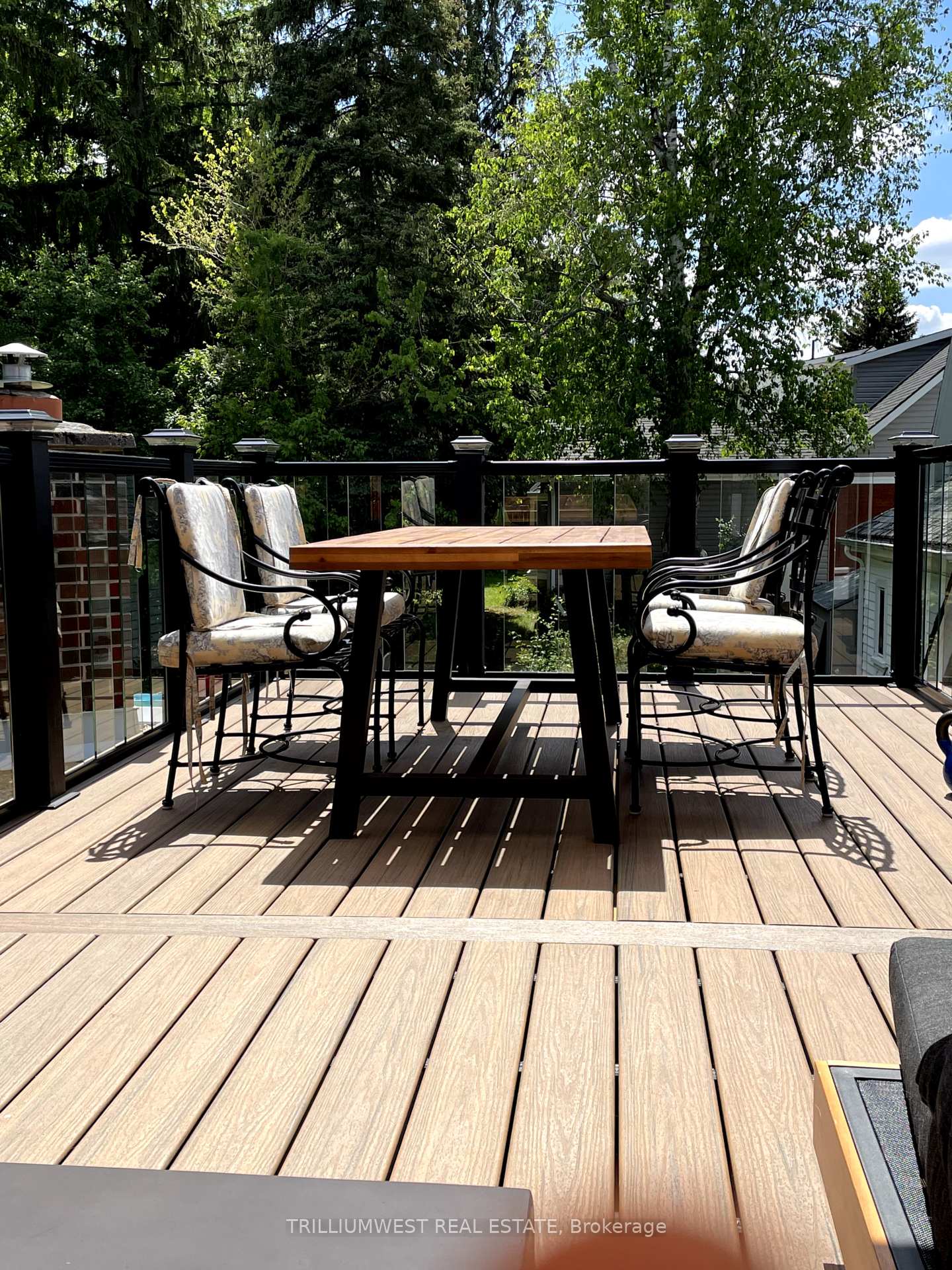 Photo 46 of 1139 Queens Boulevard, Kitchener — HOMEH