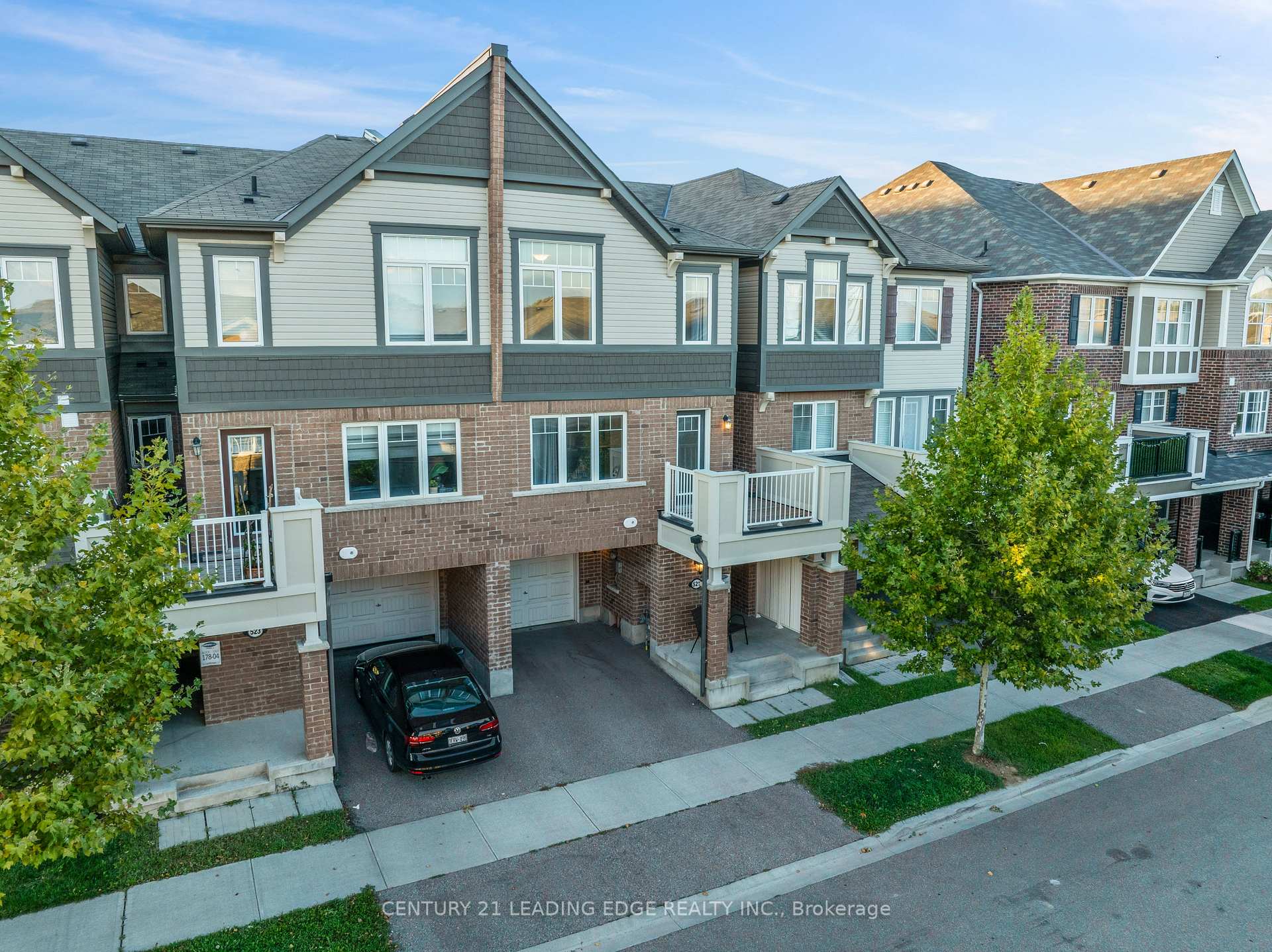 Front of 521 Fir Court