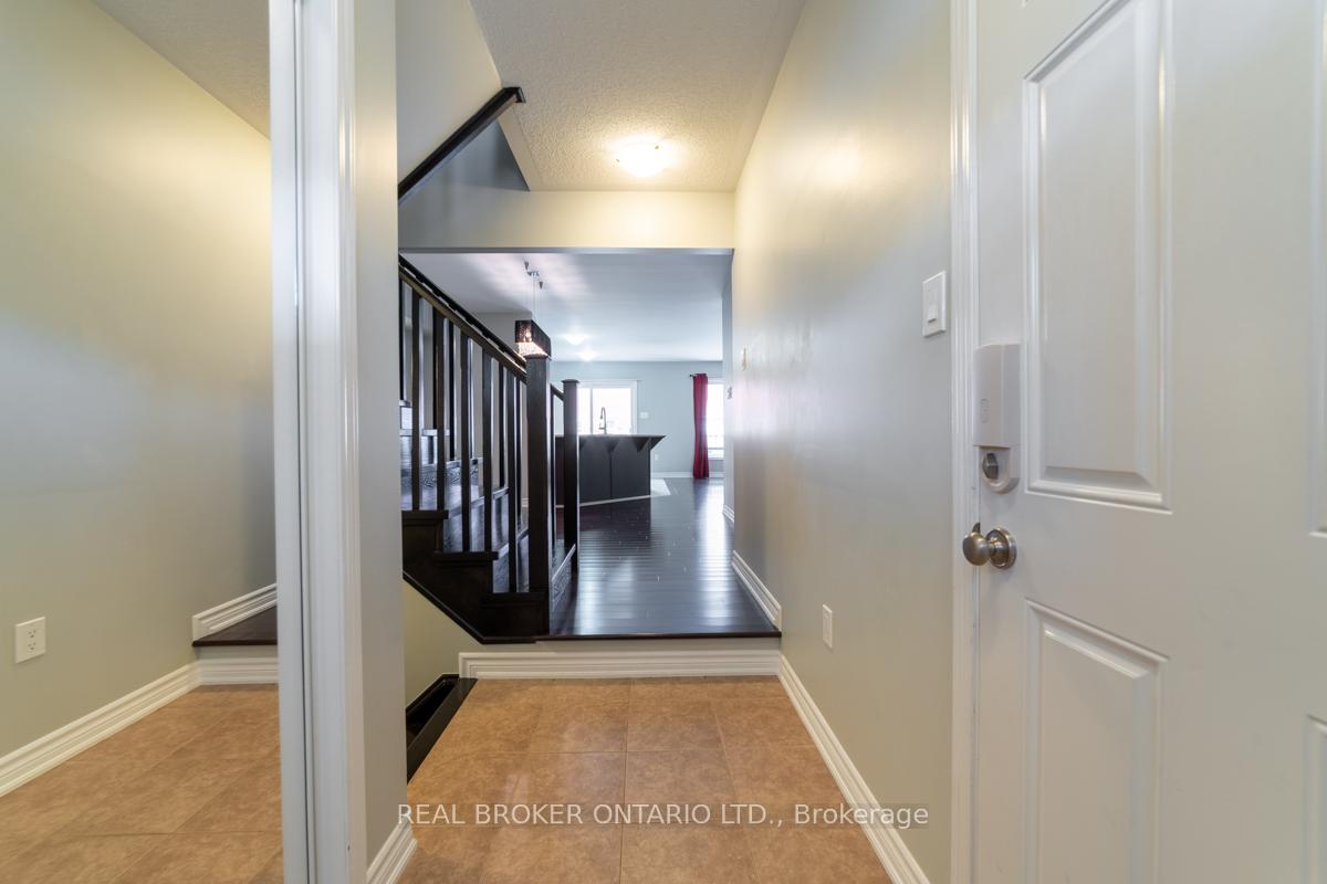 Photo 4 of 435 Cavanagh Lane, Milton, Willmott — HOMEH