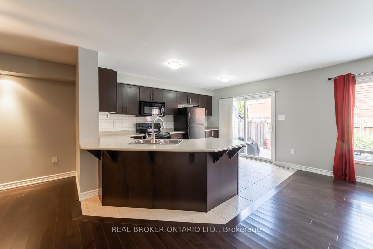 Photo 11 of 435 Cavanagh Lane, Milton, Willmott — HOMEH