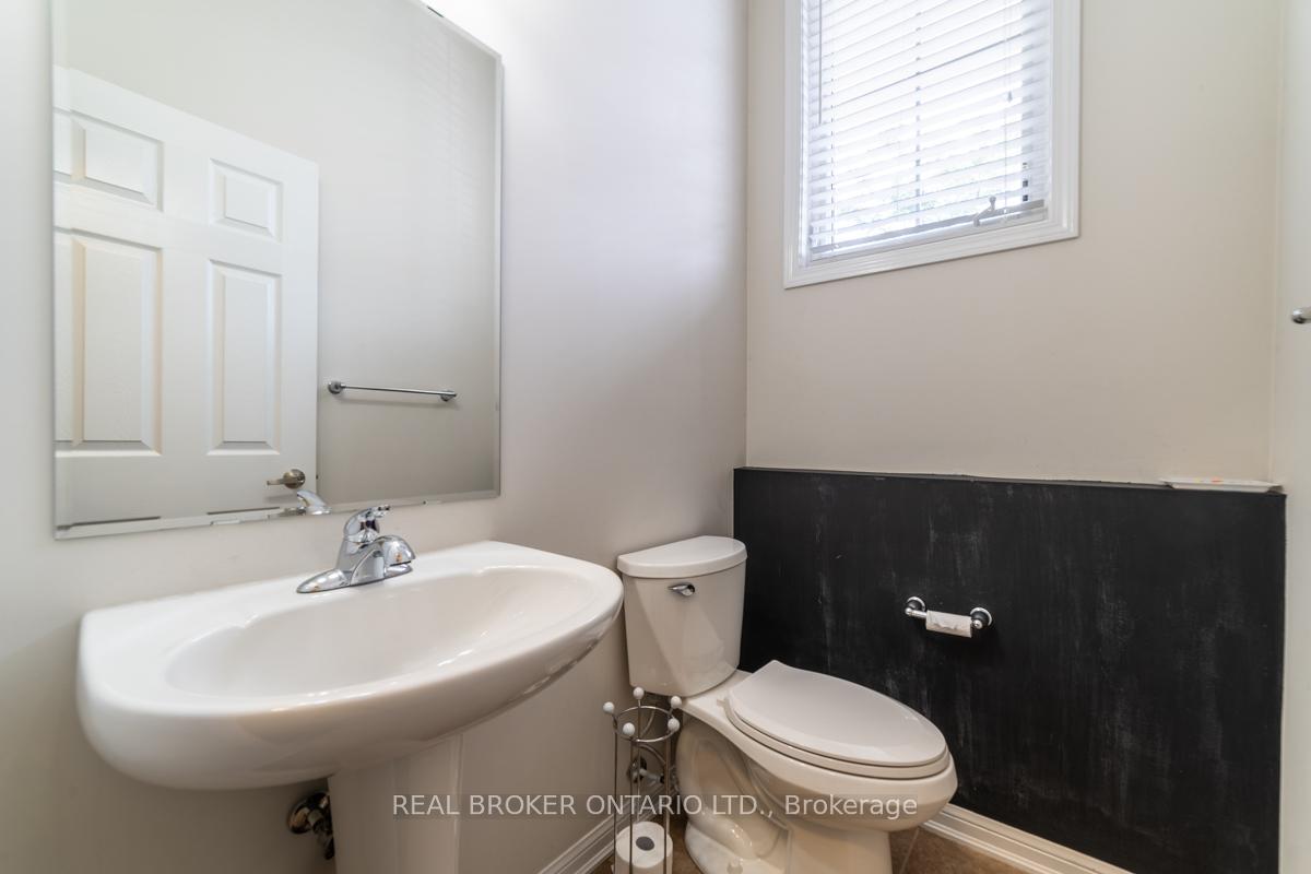 Photo 14 of 435 Cavanagh Lane, Milton, Willmott — HOMEH