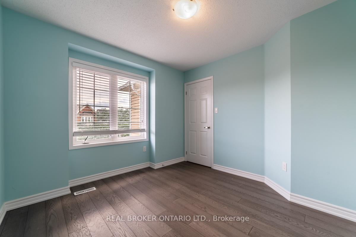 Photo 22 of 435 Cavanagh Lane, Milton, Willmott — HOMEH