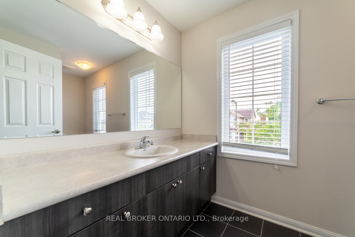 Photo 24 of 435 Cavanagh Lane, Milton, Willmott — HOMEH