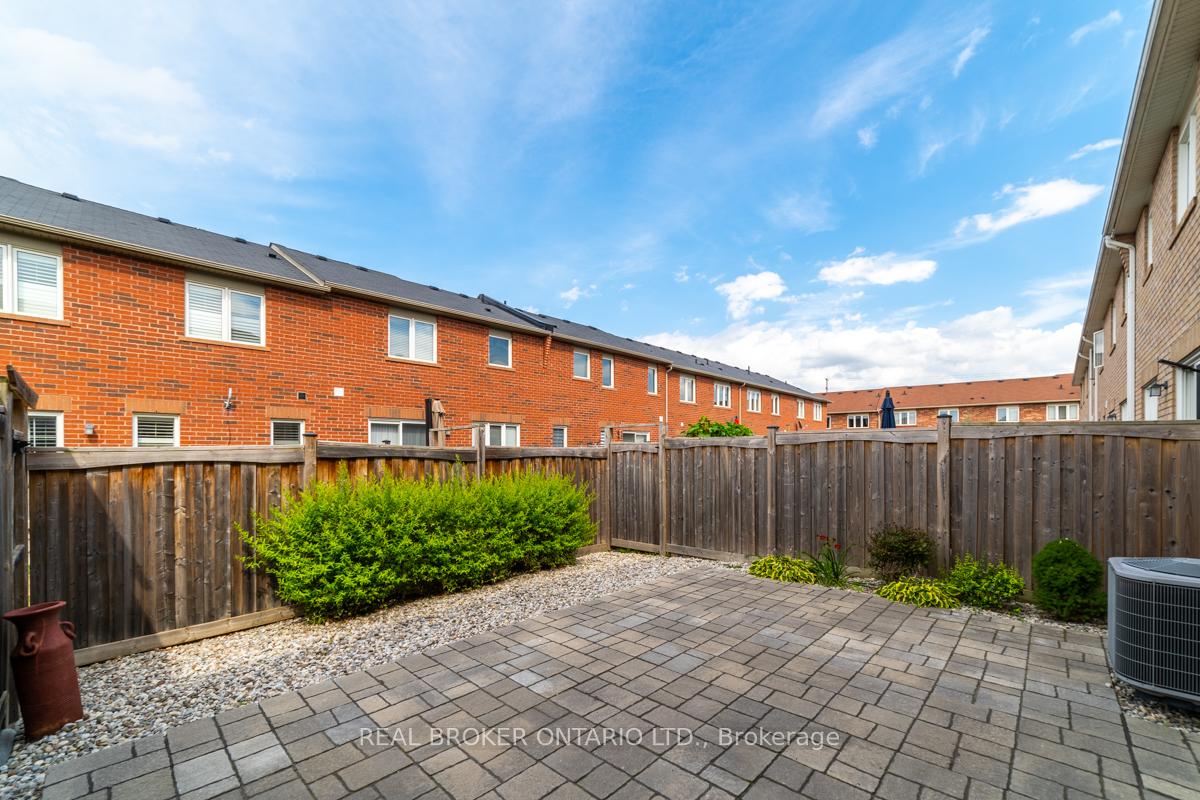 Photo 27 of 435 Cavanagh Lane, Milton, Willmott — HOMEH