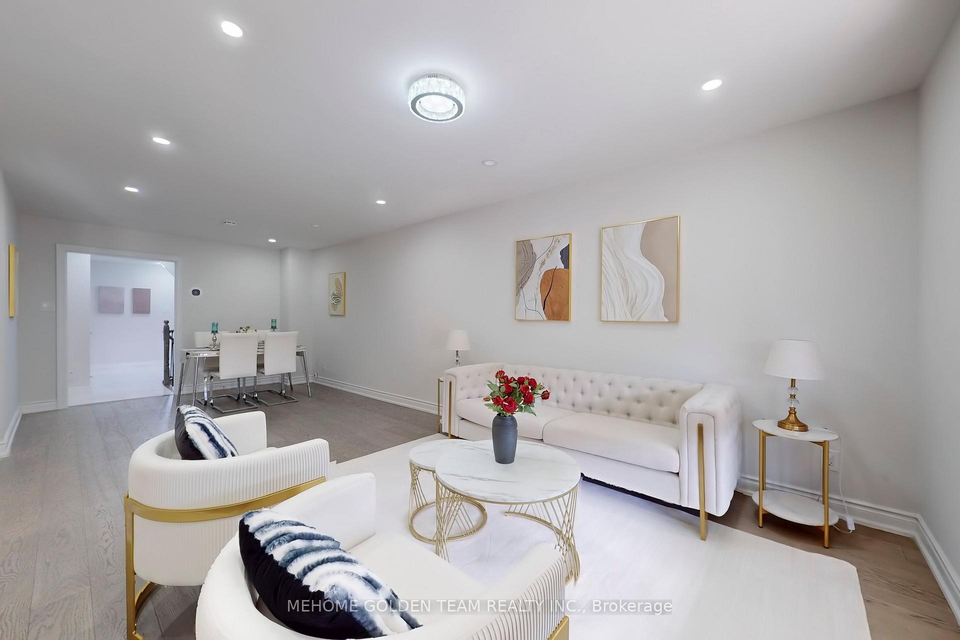 Photo 15 of 41 Beckwith Crescent, Markham, Milliken Mills East — HOMEH