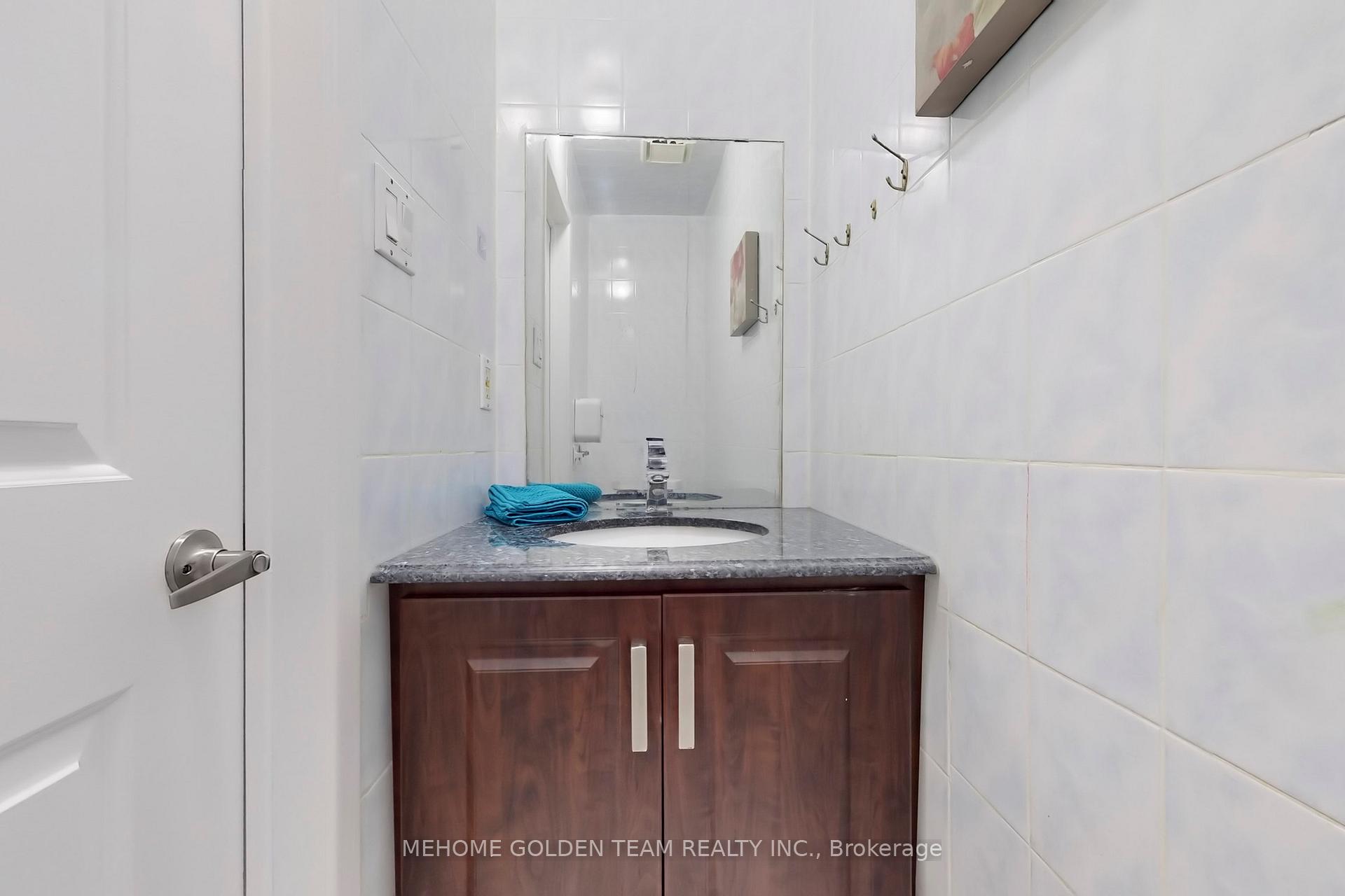 Photo 19 of 41 Beckwith Crescent, Markham, Milliken Mills East — HOMEH