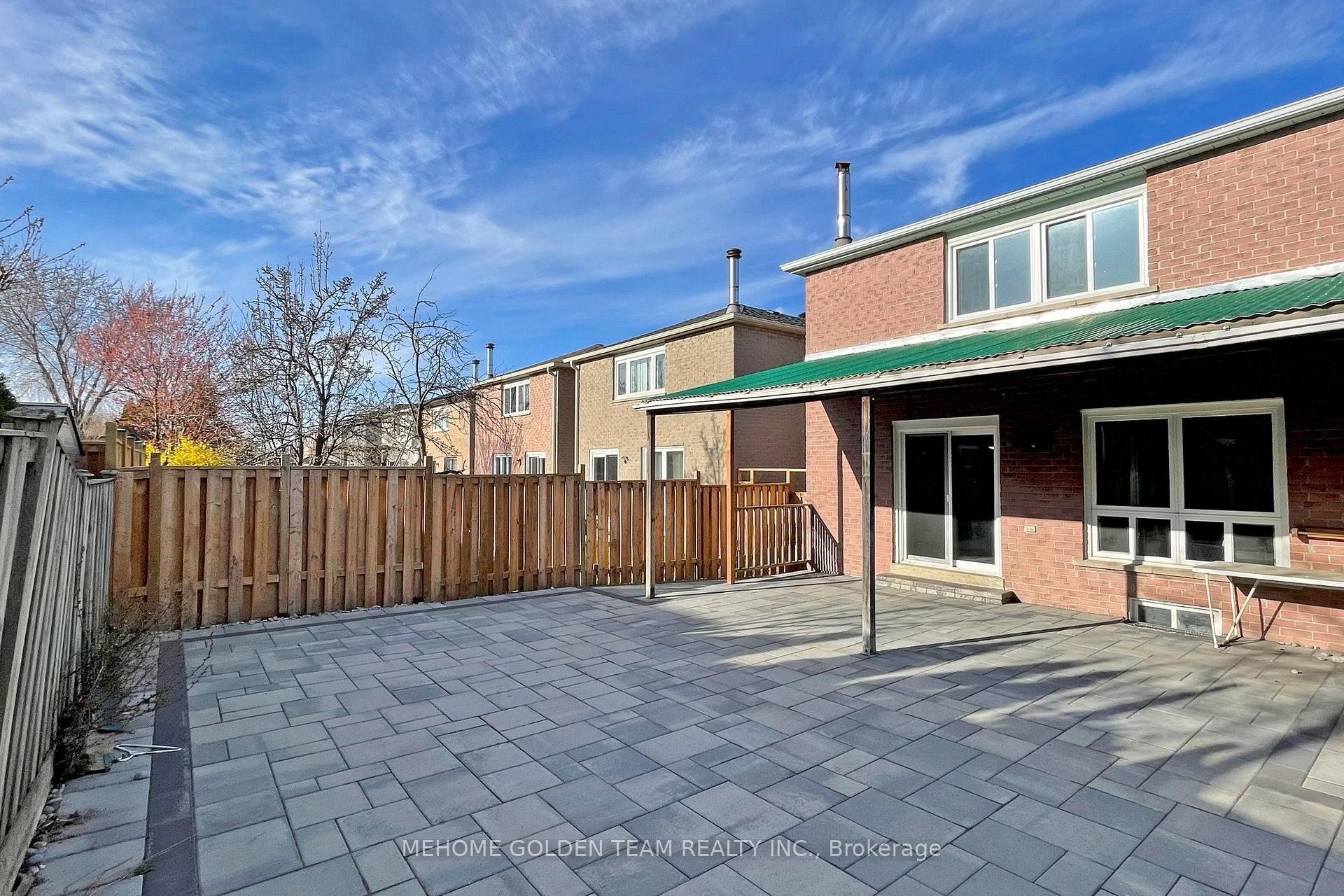 Photo 38 of 41 Beckwith Crescent, Markham, Milliken Mills East — HOMEH