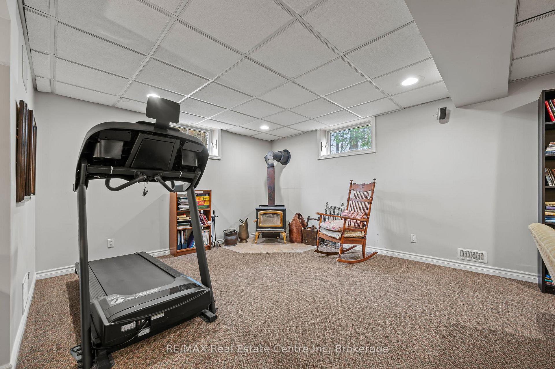 Photo 24 of 5120 Pineridge Drive, Milton, Rural Nassagaweya — HOMEH