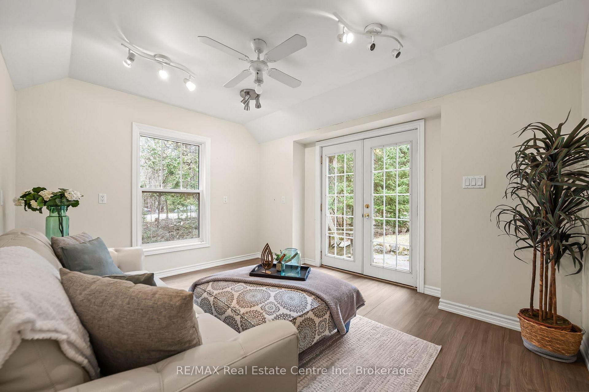 Photo 19 of 5120 Pineridge Drive, Milton, Rural Nassagaweya — HOMEH