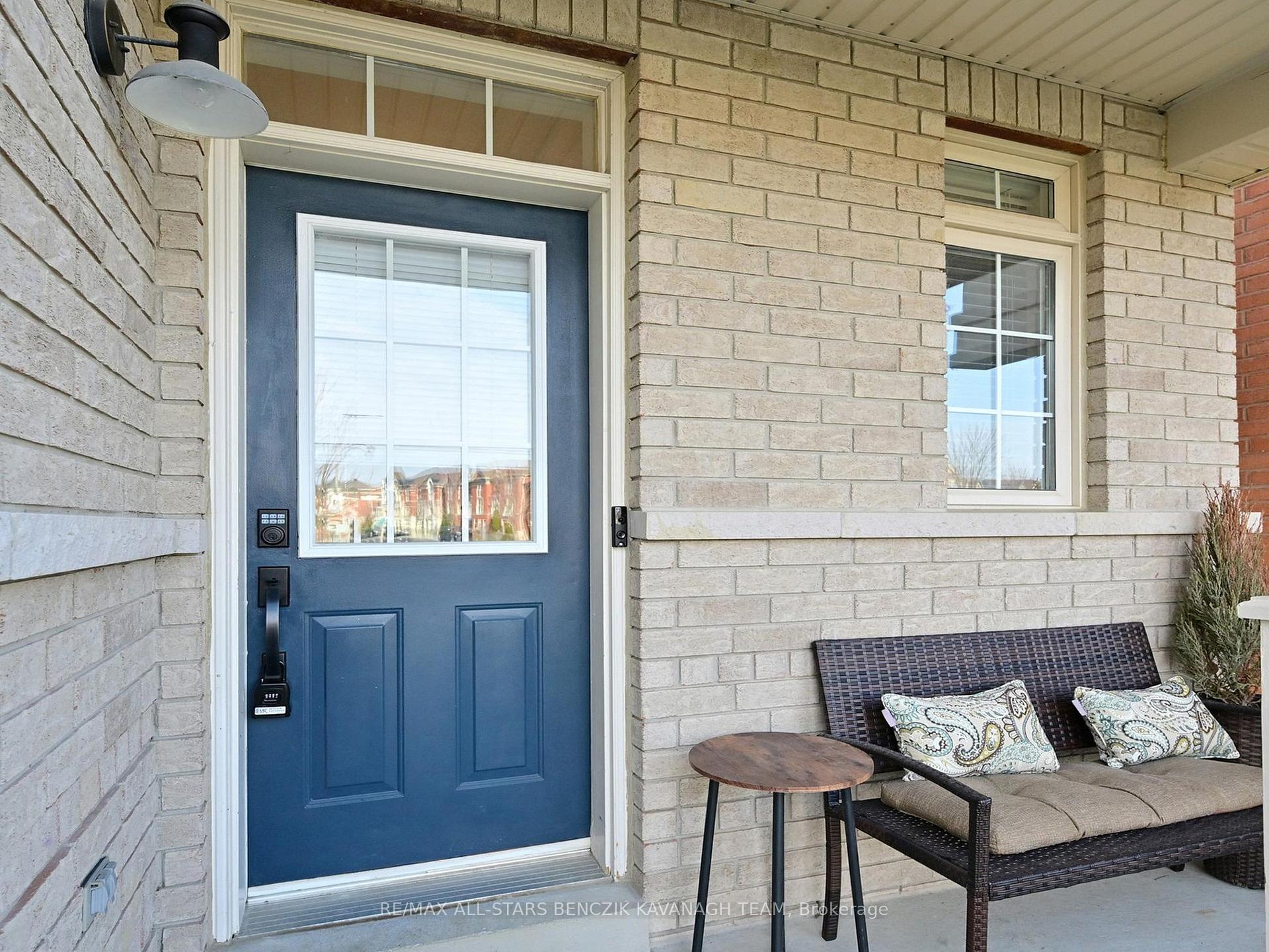 Photo 4 of 590 Country Glen Road, Markham, Cornell — HOMEH