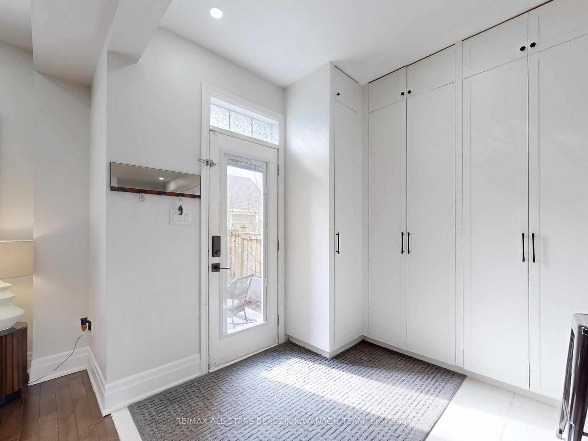 Photo 9 of 590 Country Glen Road, Markham, Cornell — HOMEH