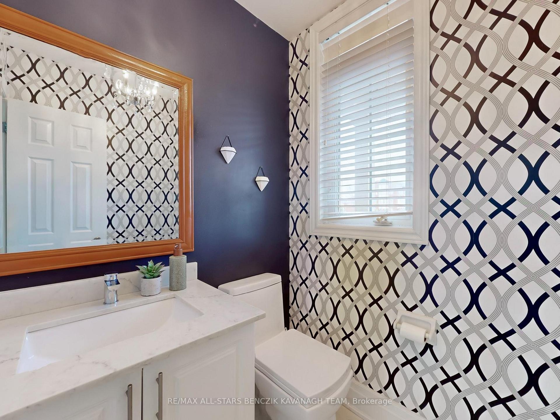 Photo 10 of 590 Country Glen Road, Markham, Cornell — HOMEH