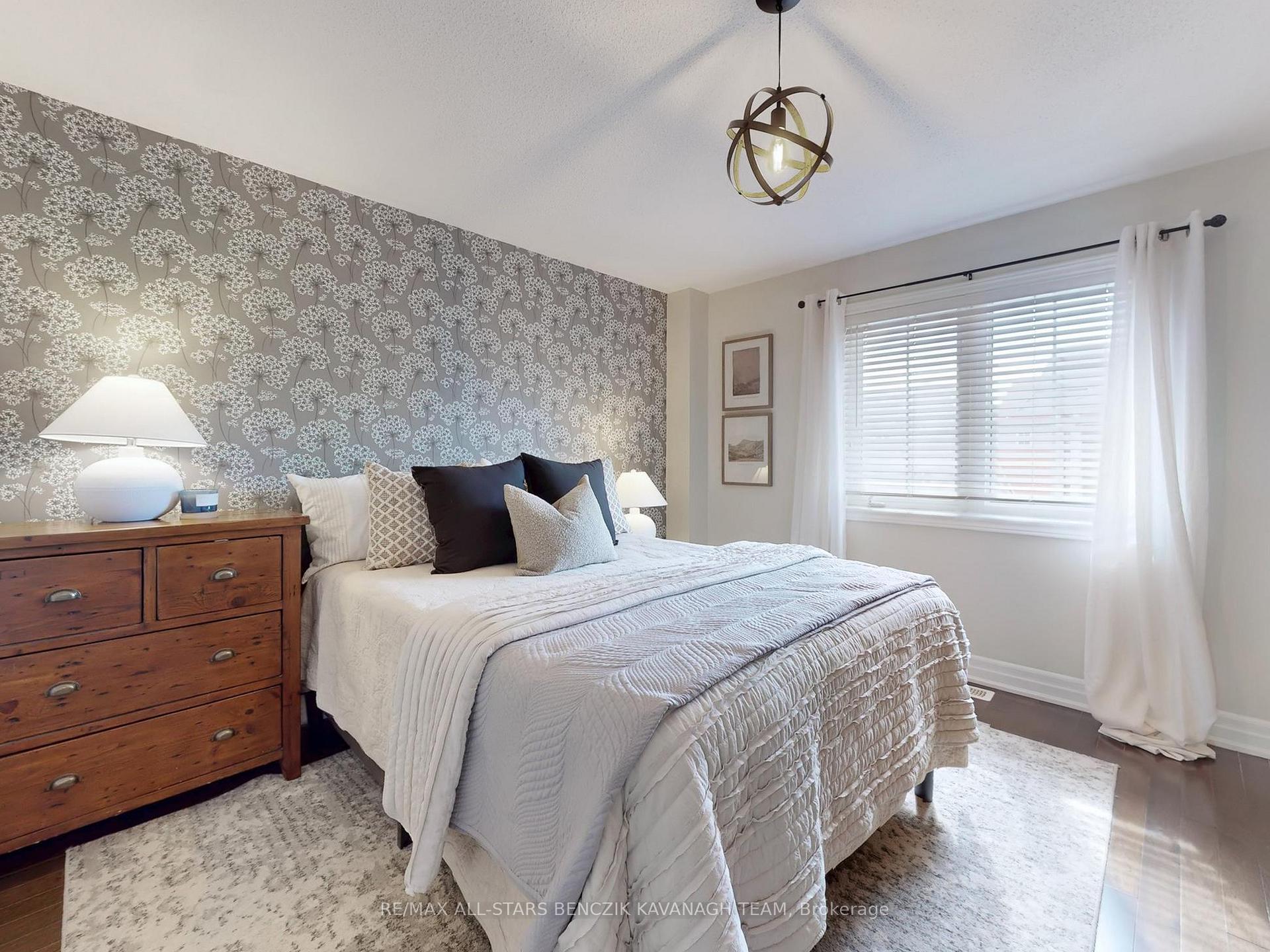 Photo 13 of 590 Country Glen Road, Markham, Cornell — HOMEH