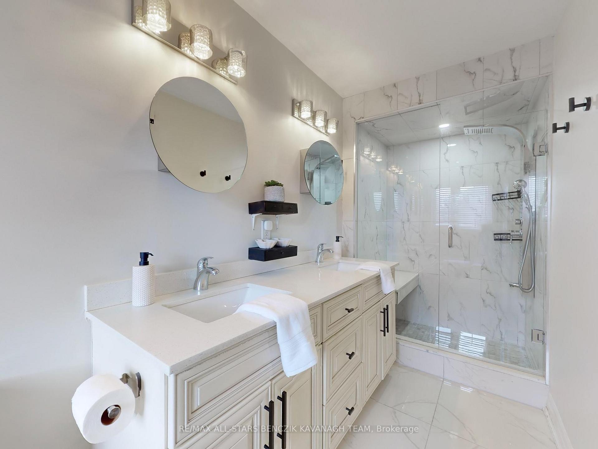 Photo 15 of 590 Country Glen Road, Markham, Cornell — HOMEH