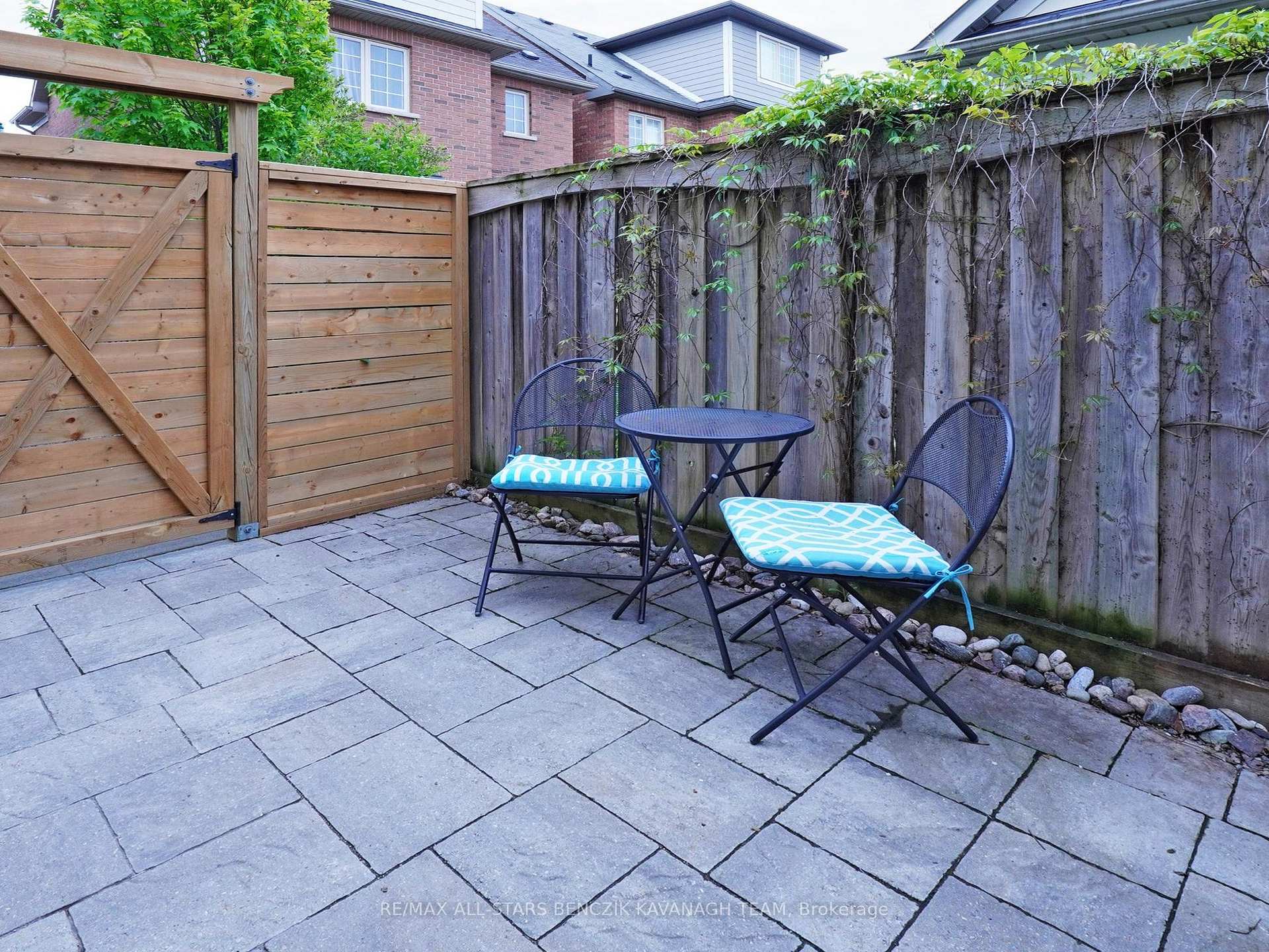 Photo 25 of 590 Country Glen Road, Markham, Cornell — HOMEH