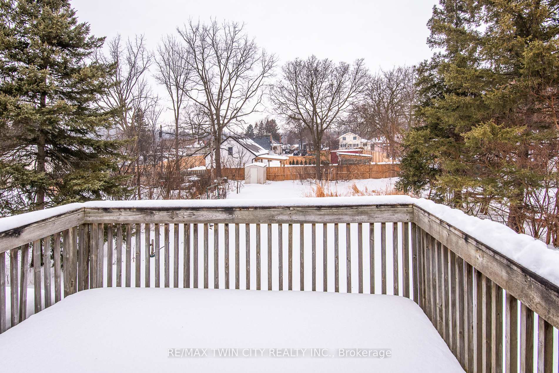 Photo 2 of 21 Bridge Street E, Kitchener — HOMEH
