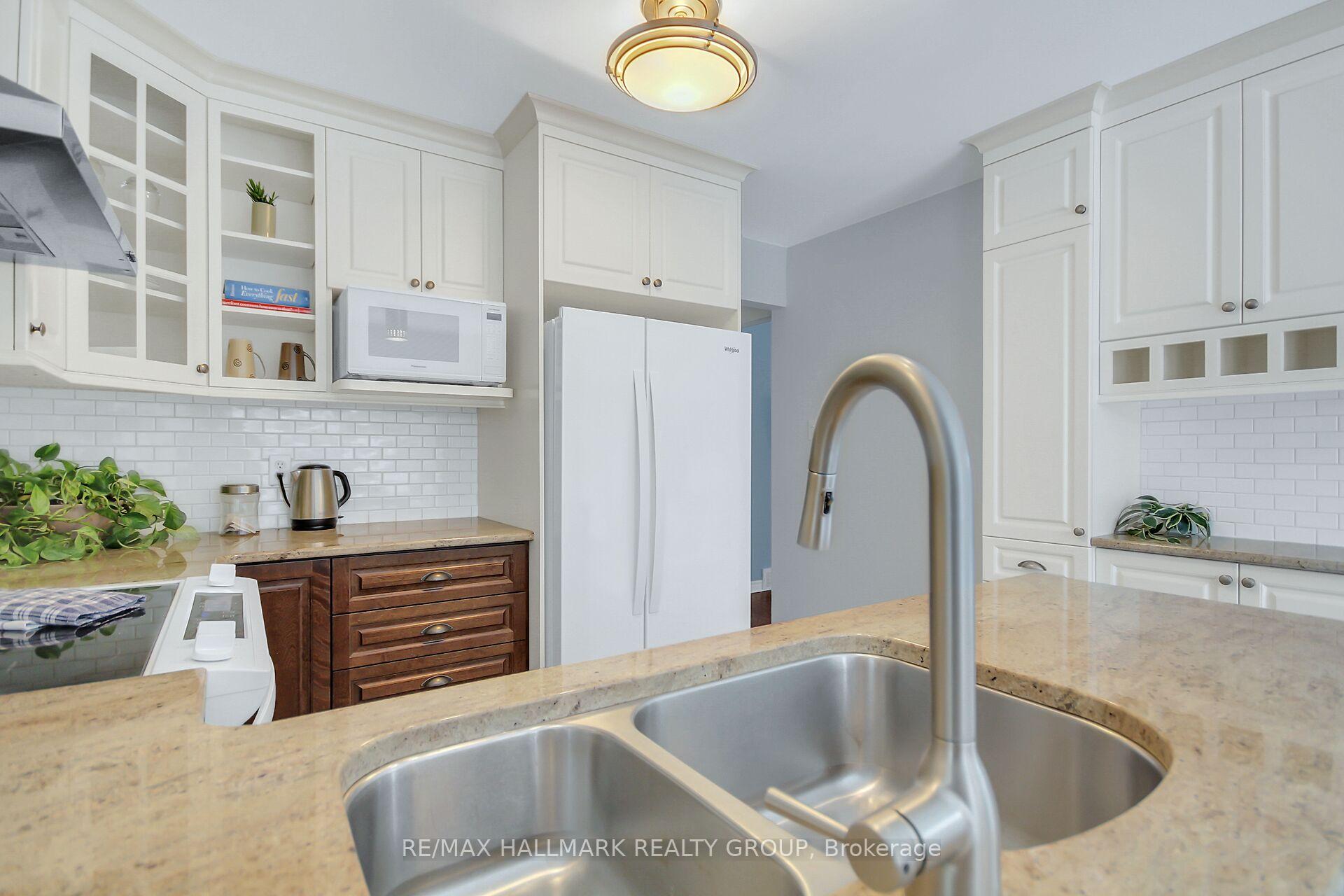 Photo 7 of 47 Shetland Way, Ottawa, Kanata - Bridlewood — HOMEH
