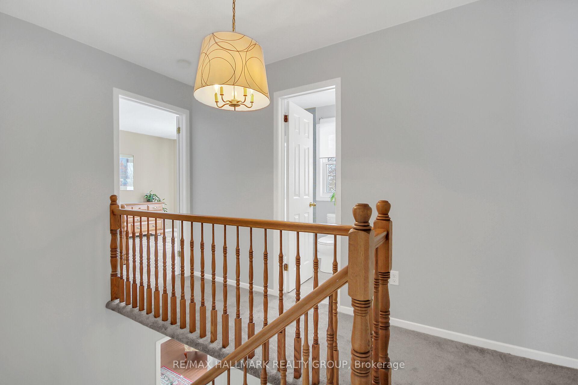 Photo 22 of 47 Shetland Way, Ottawa, Kanata - Bridlewood — HOMEH
