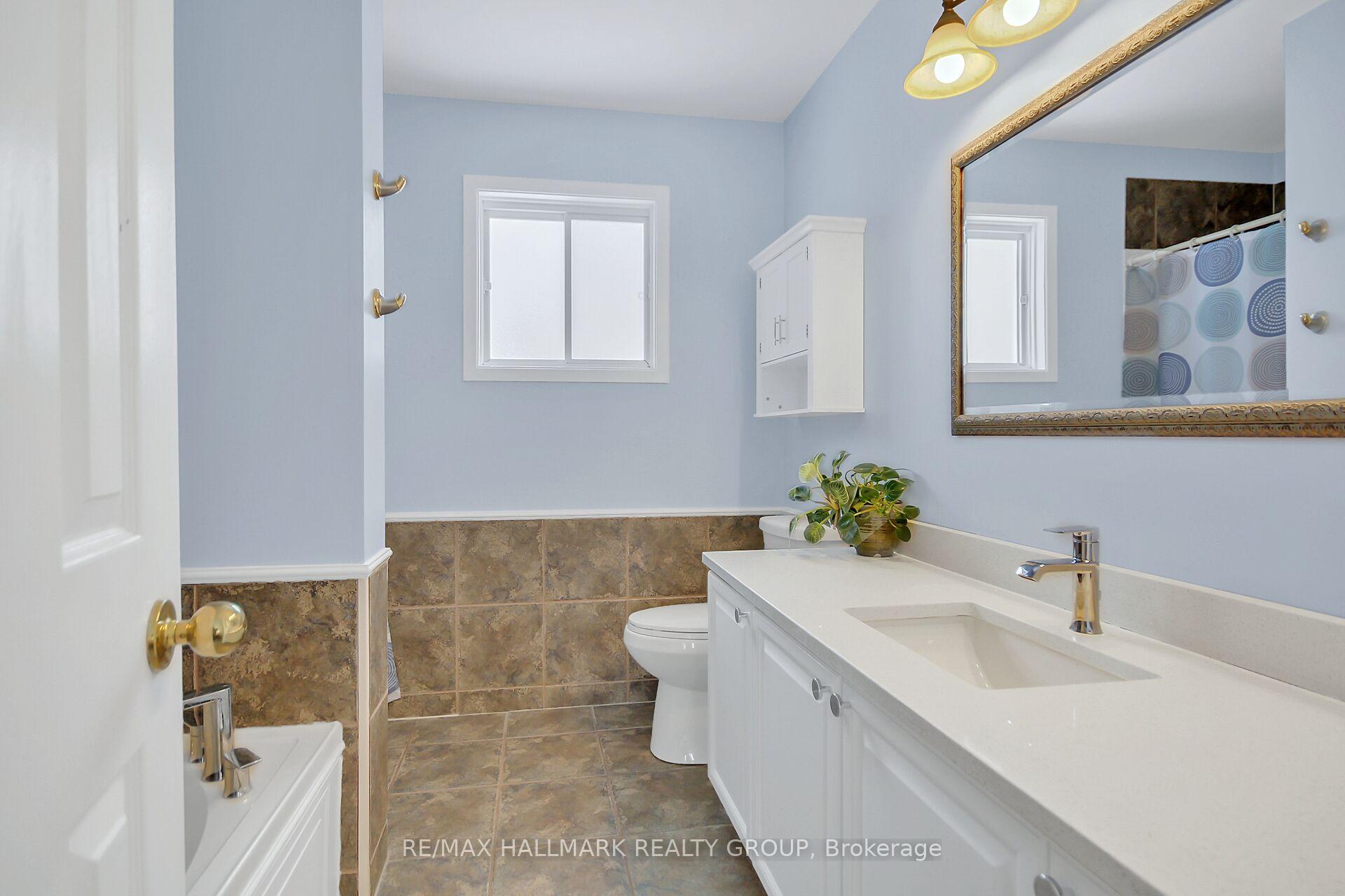 Photo 25 of 47 Shetland Way, Ottawa, Kanata - Bridlewood — HOMEH