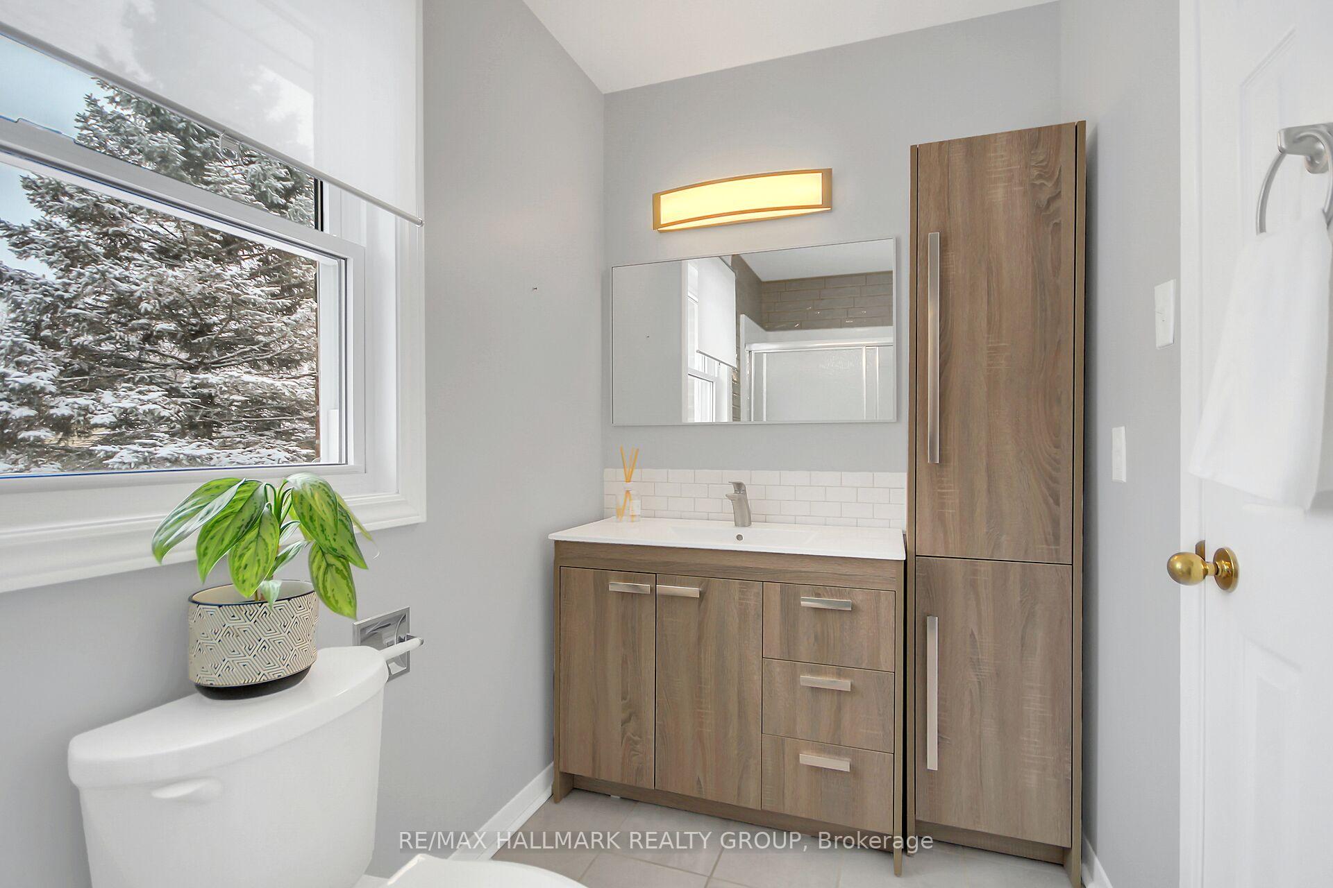 Photo 29 of 47 Shetland Way, Ottawa, Kanata - Bridlewood — HOMEH
