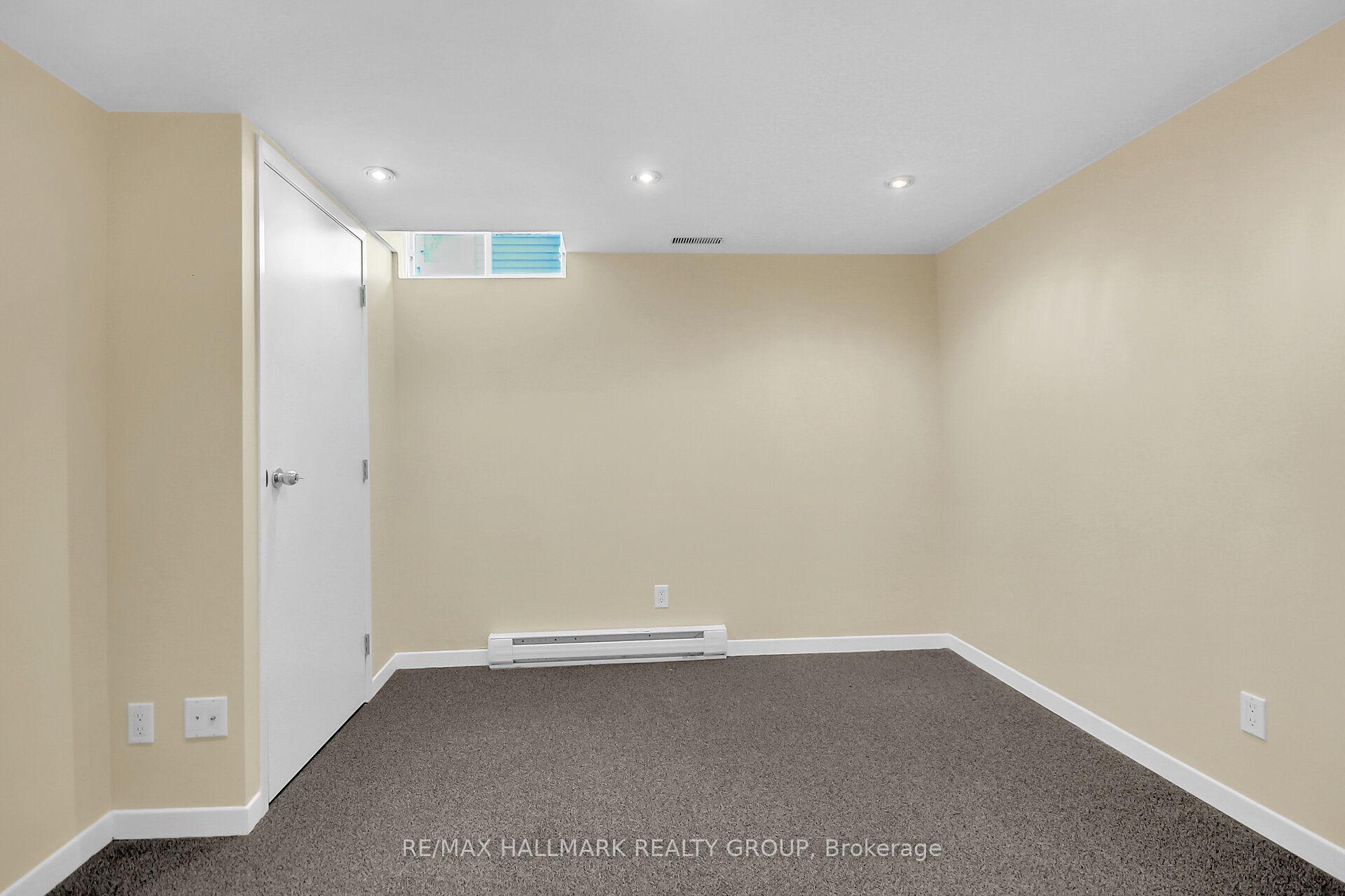 Photo 34 of 47 Shetland Way, Ottawa, Kanata - Bridlewood — HOMEH