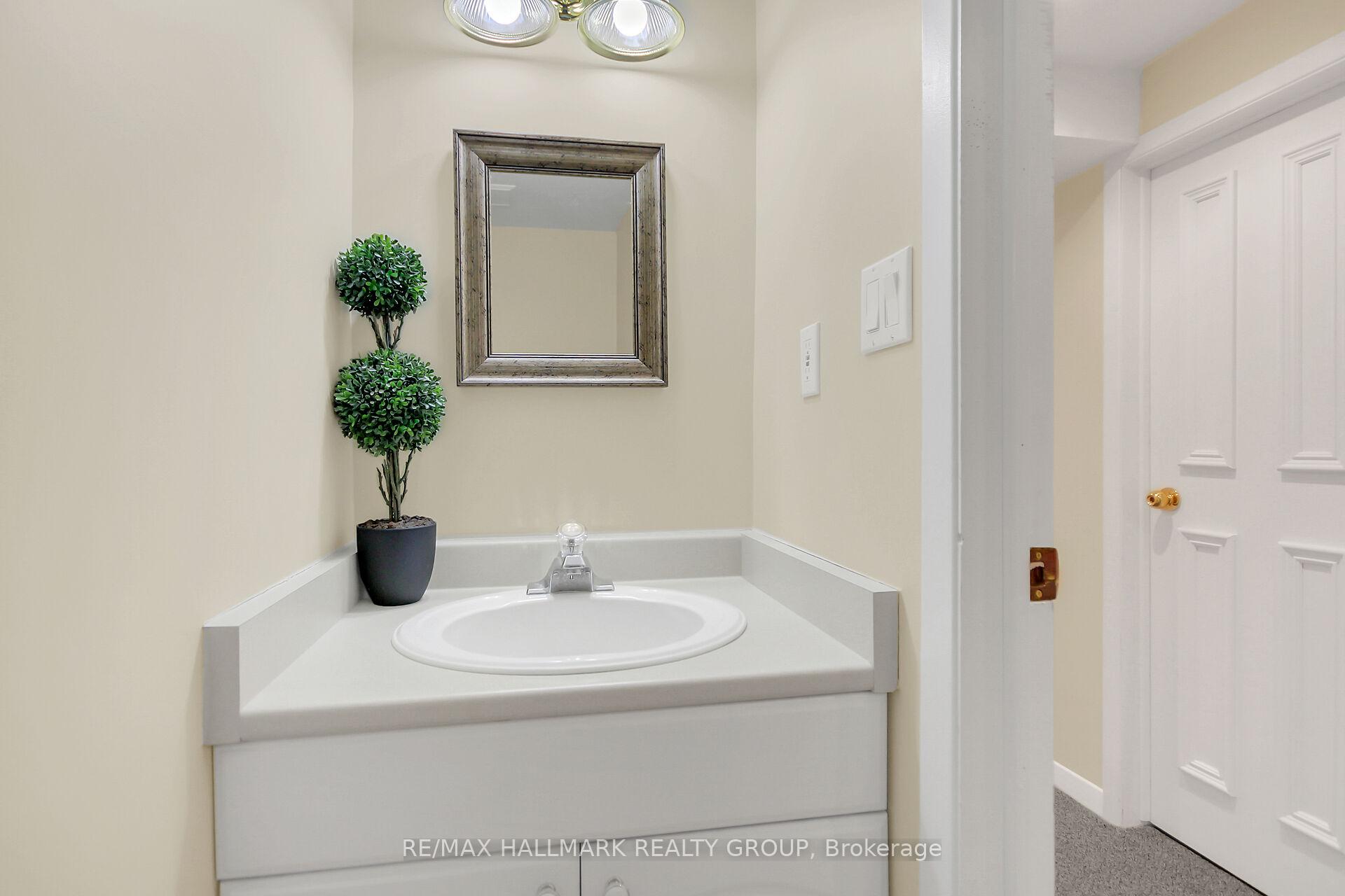 Photo 35 of 47 Shetland Way, Ottawa, Kanata - Bridlewood — HOMEH