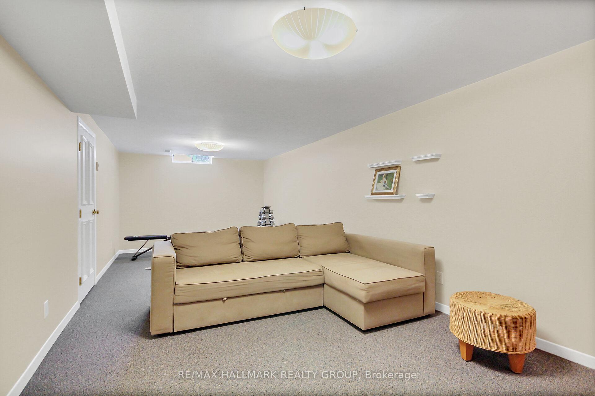 Photo 36 of 47 Shetland Way, Ottawa, Kanata - Bridlewood — HOMEH