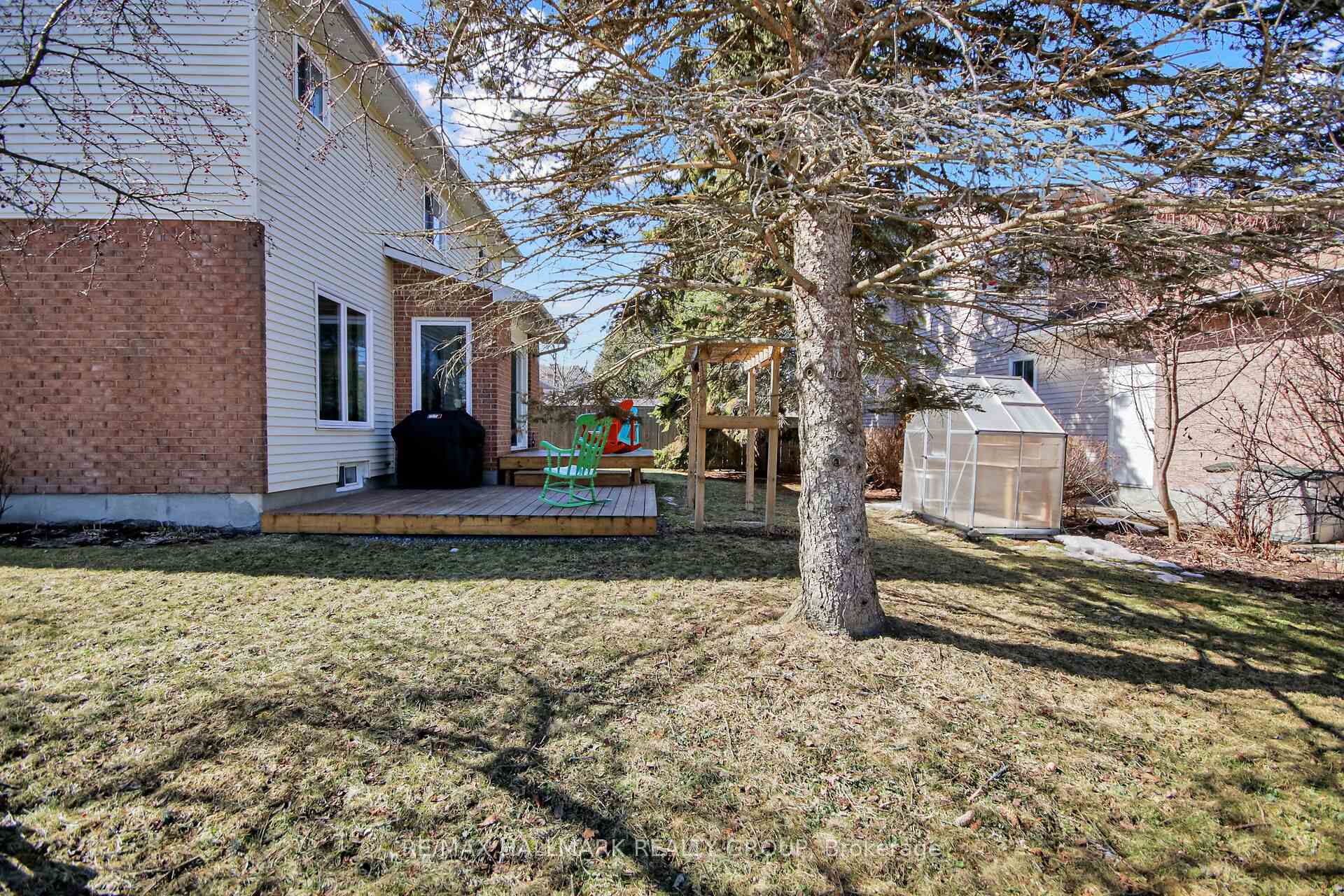 Photo 39 of 47 Shetland Way, Ottawa, Kanata - Bridlewood — HOMEH
