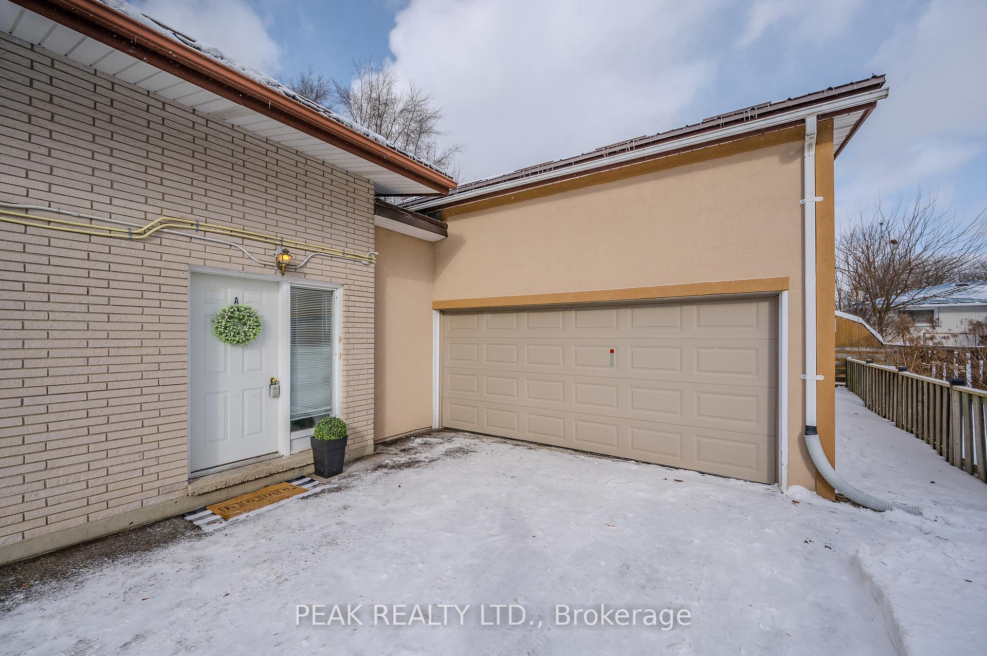 Photo 33 of 72 Obermeyer Drive, Kitchener — HOMEH