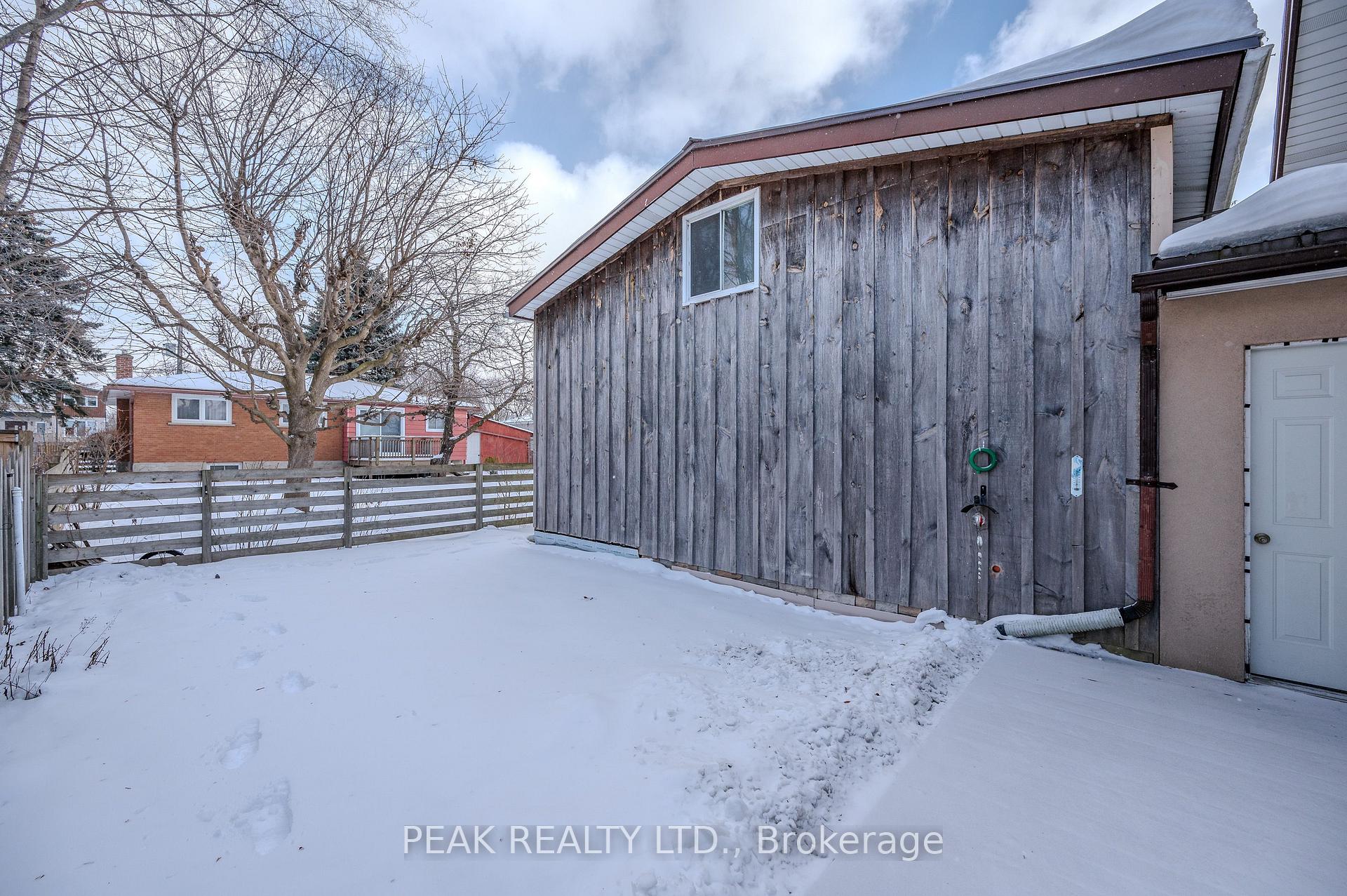 Photo 35 of 72 Obermeyer Drive, Kitchener — HOMEH