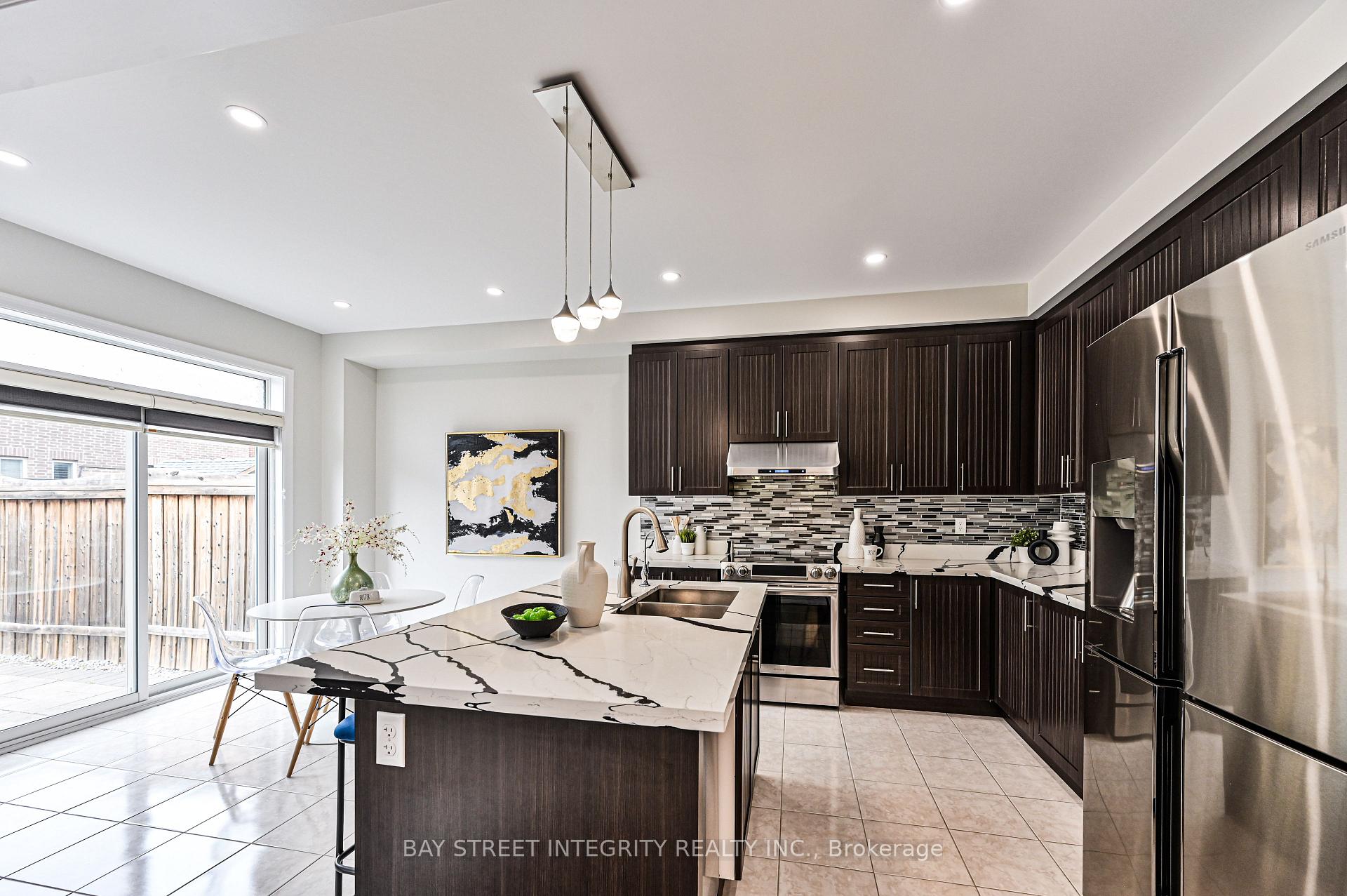 Photo 14 of 58 Henry Bauer Avenue, Markham, Berczy — HOMEH