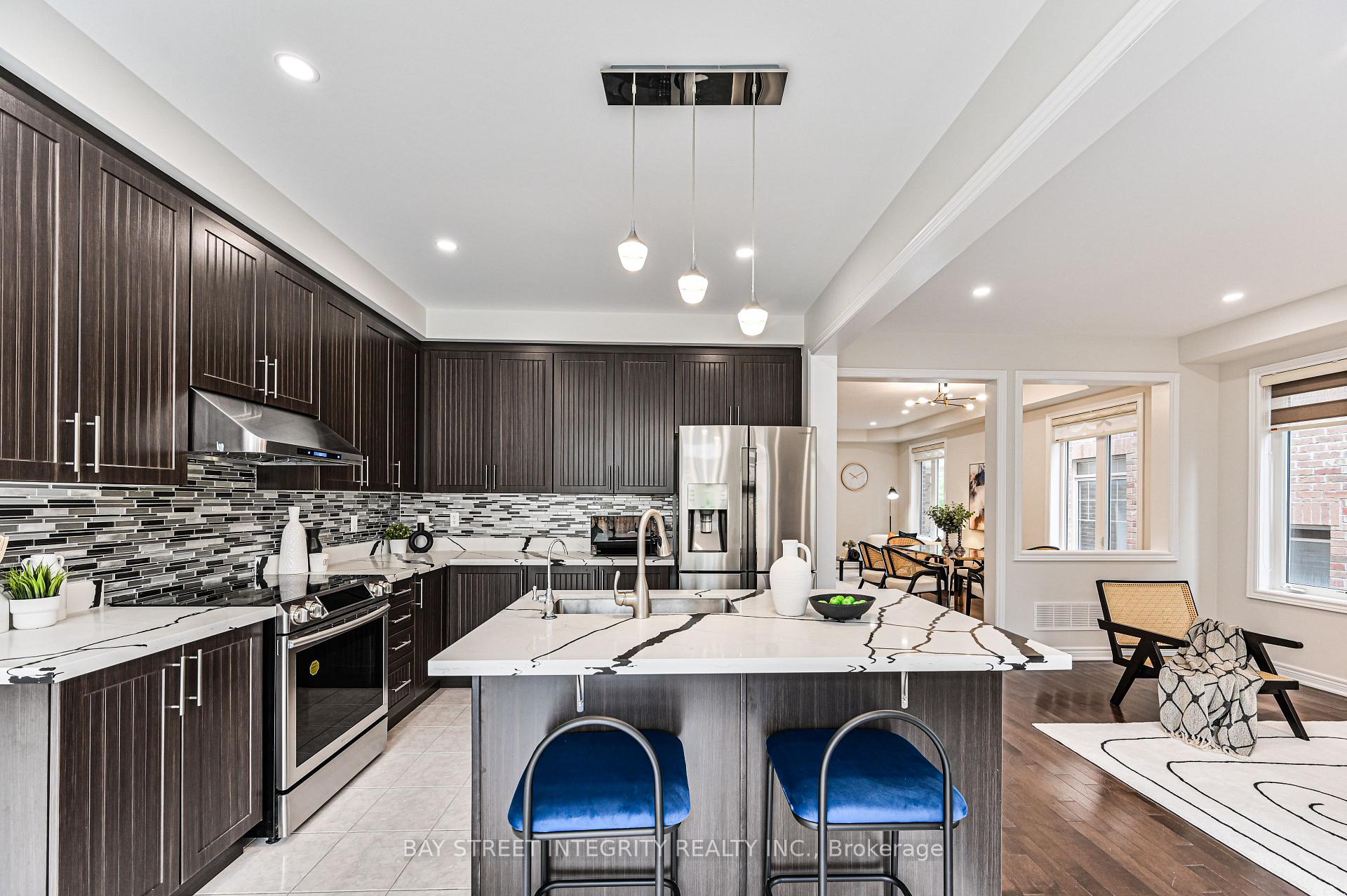 Photo 15 of 58 Henry Bauer Avenue, Markham, Berczy — HOMEH