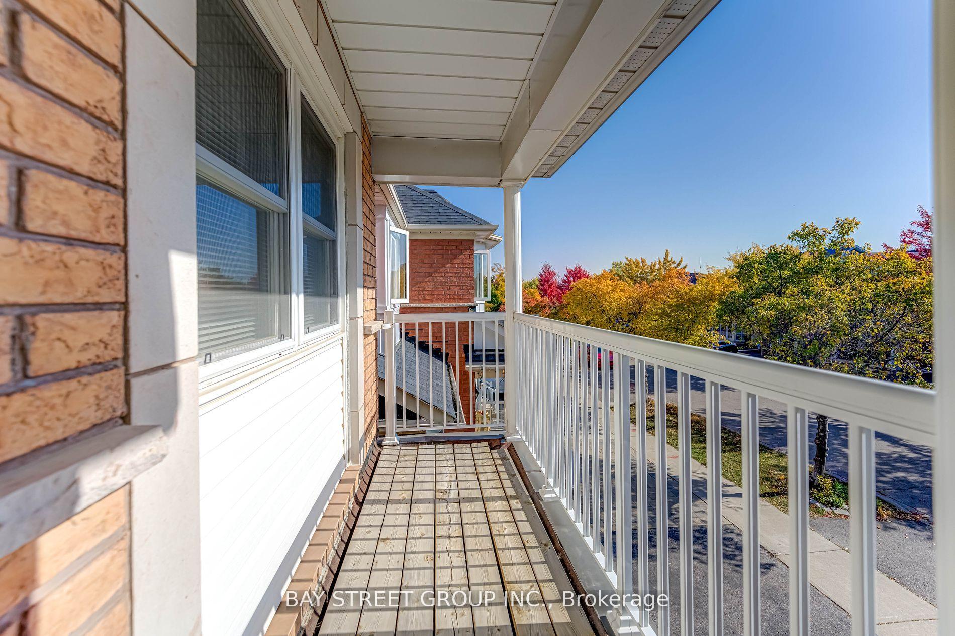 Photo 25 of 62 Warren Bradley Street, Markham, Berczy — HOMEH