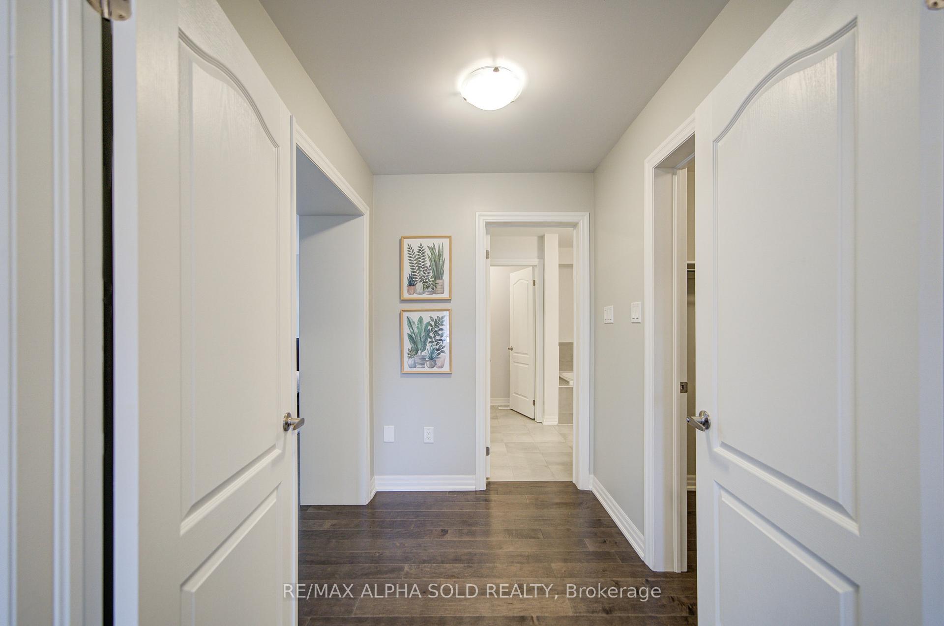 Photo 18 of 39 Crofting Crescent, Markham, Wismer — HOMEH