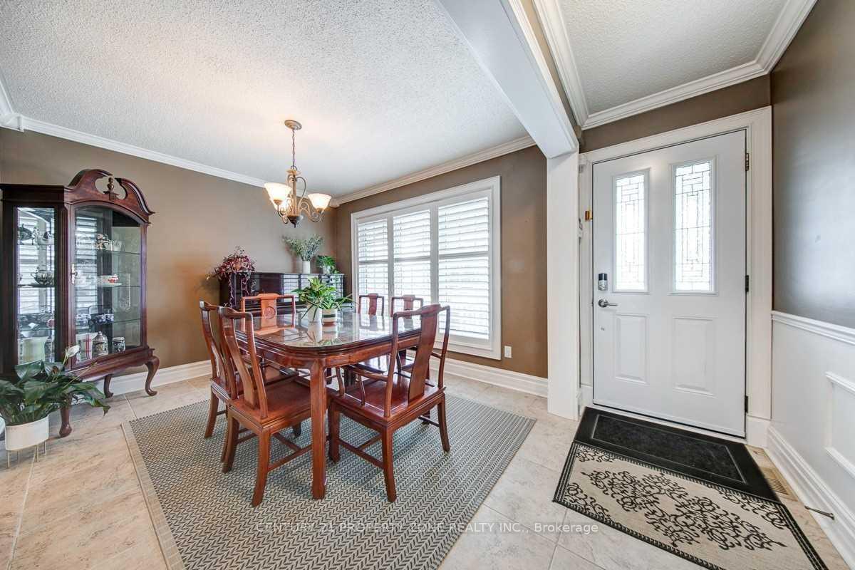 Photo 4 of 493 Trudeau Drive, Milton, Clarke — HOMEH