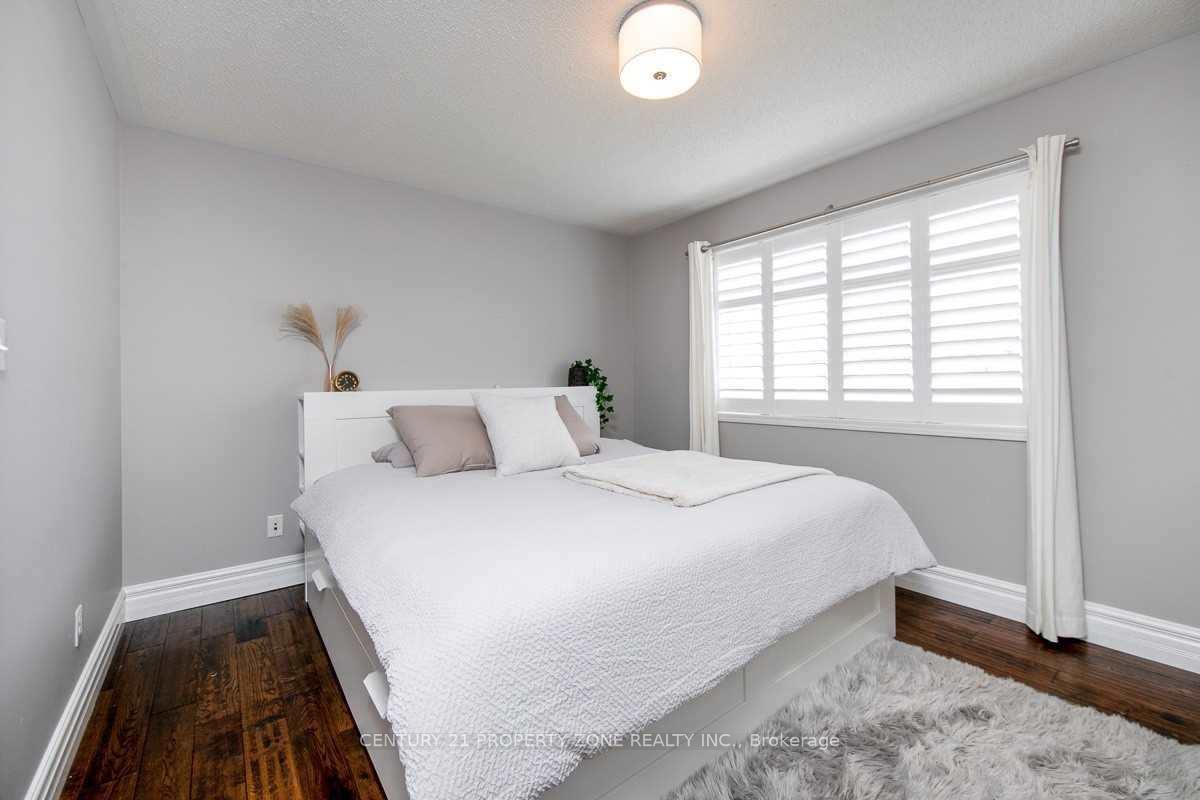 Photo 12 of 493 Trudeau Drive, Milton, Clarke — HOMEH