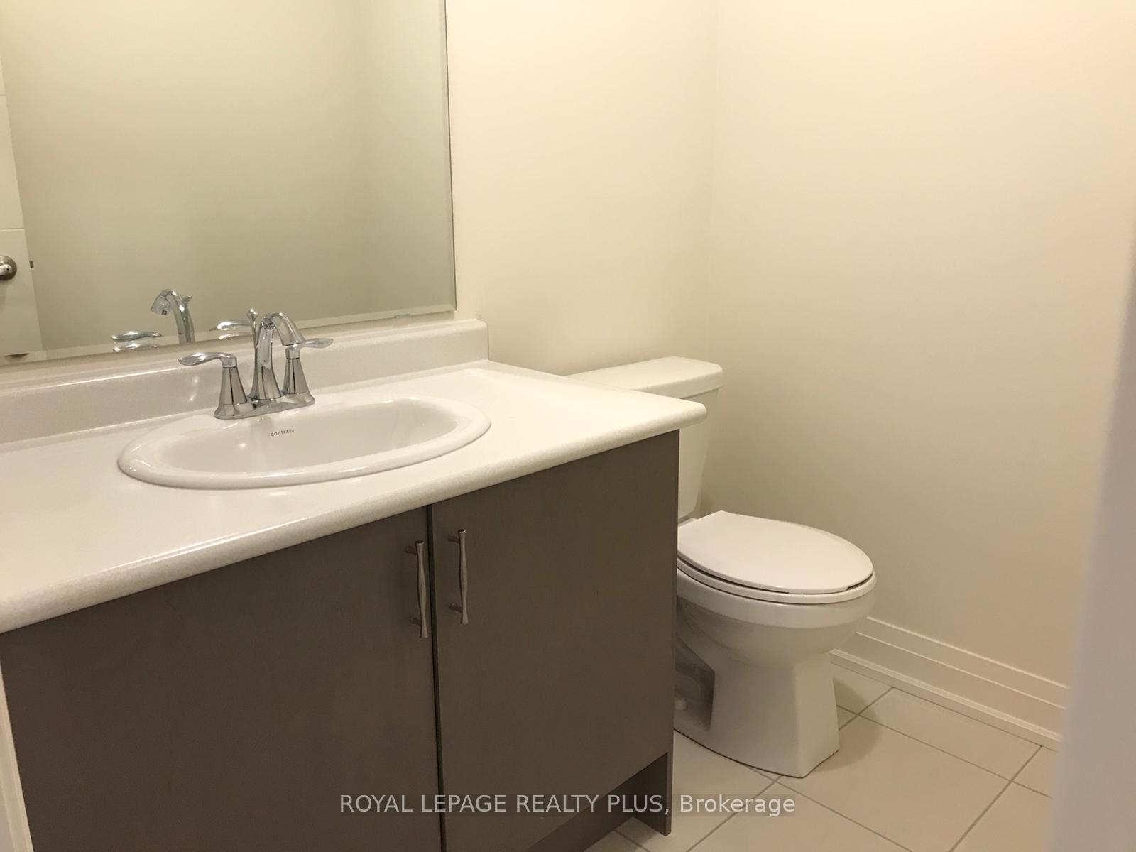 Photo 12 of 55 Riverwalk Drive, Hamilton, Waterdown — HOMEH