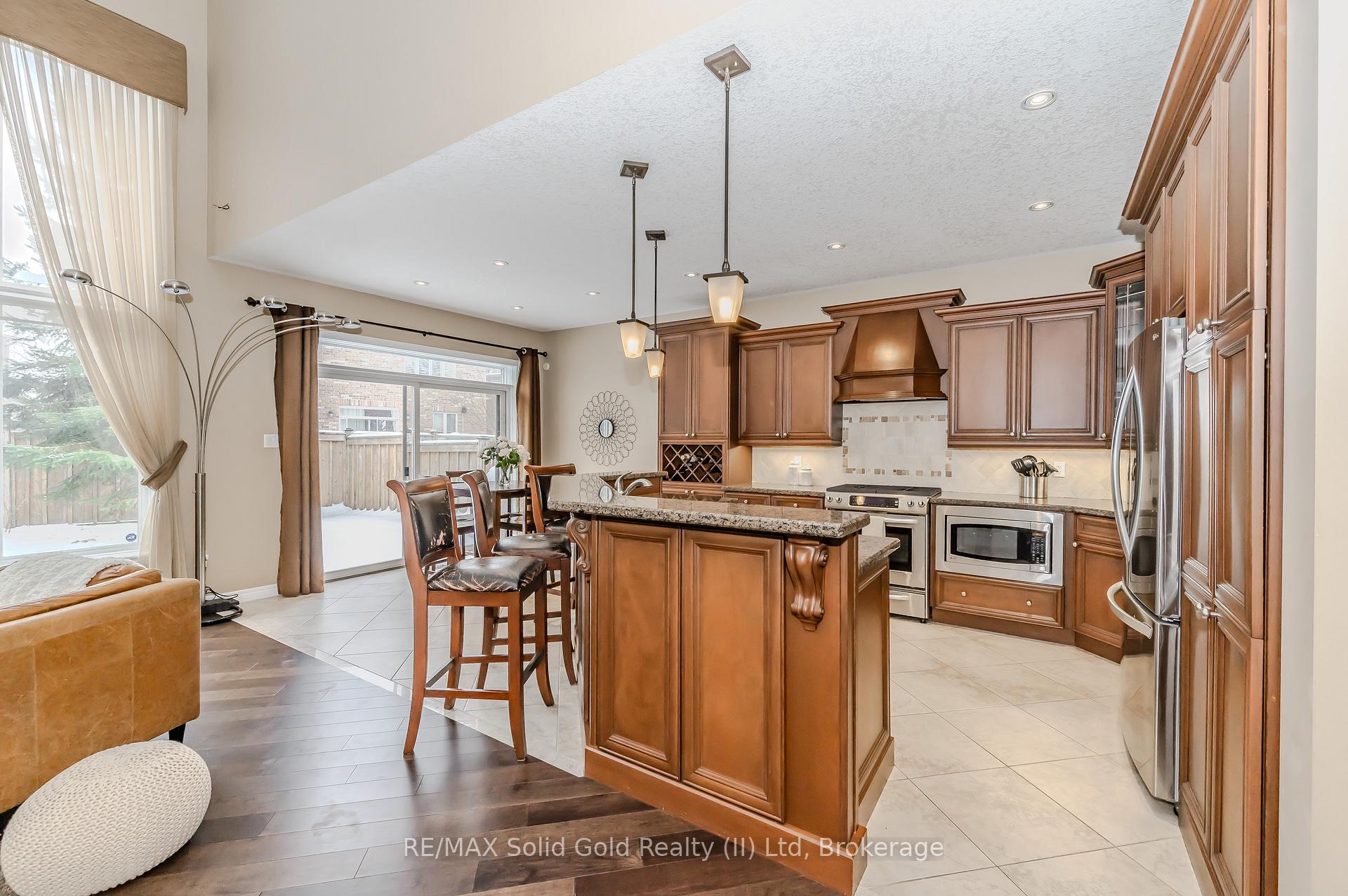 Photo 14 of 291 Sims Estate Drive, Kitchener — HOMEH