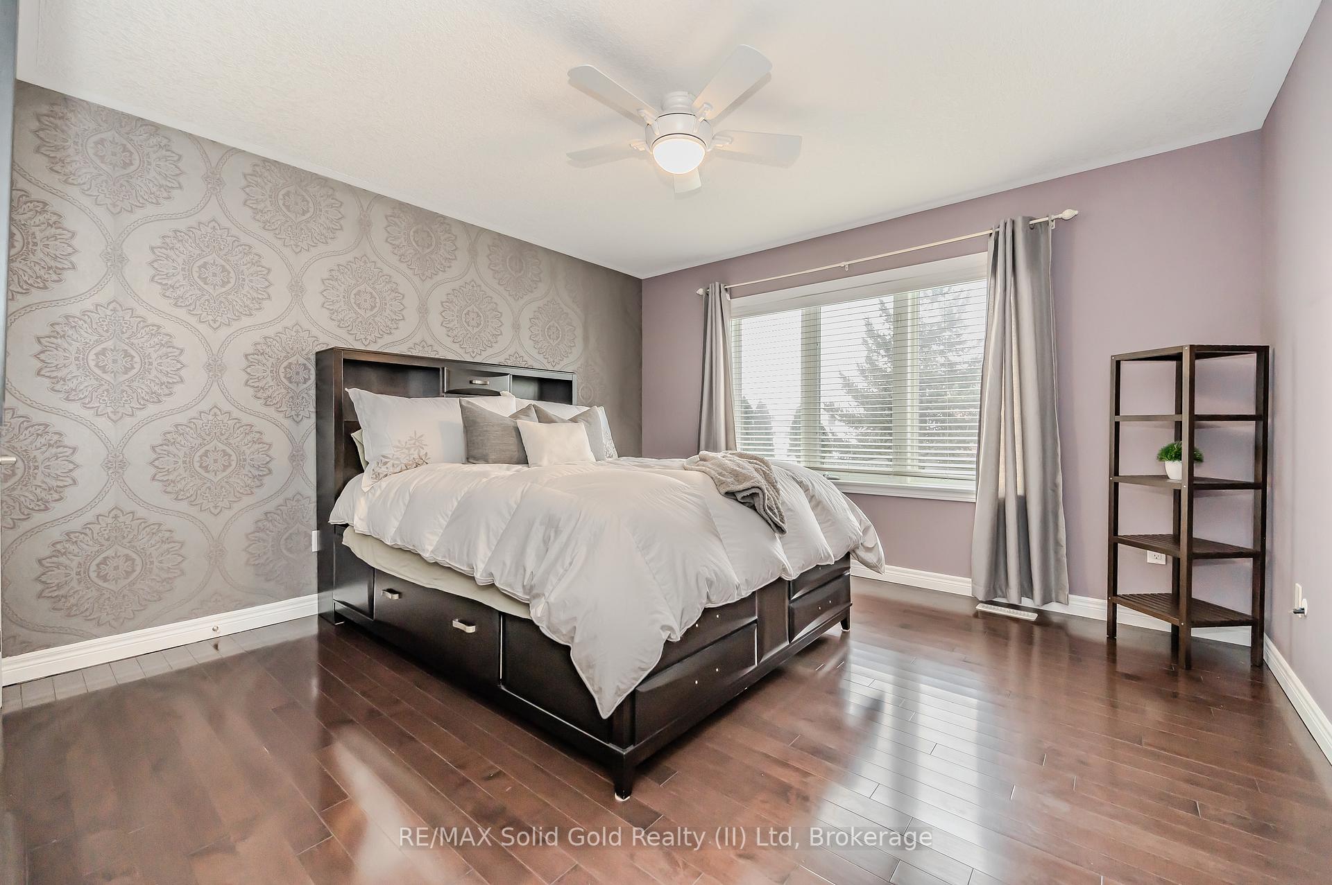 Photo 23 of 291 Sims Estate Drive, Kitchener — HOMEH