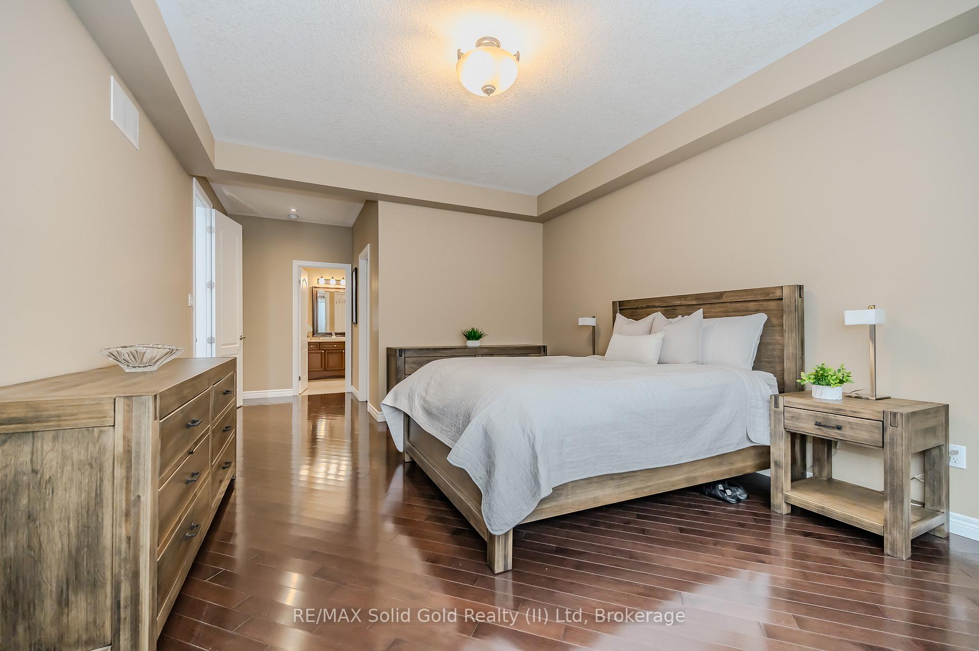 Photo 28 of 291 Sims Estate Drive, Kitchener — HOMEH