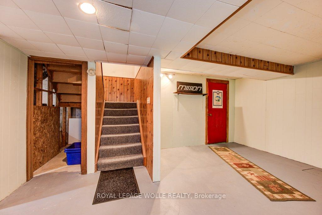Photo 22 of 18 Barwood Crescent, Kitchener — HOMEH