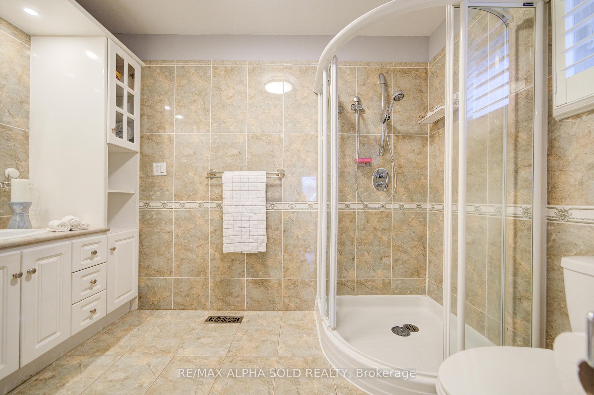 Photo 28 of 474 Raymerville Drive, Markham, Raymerville — HOMEH