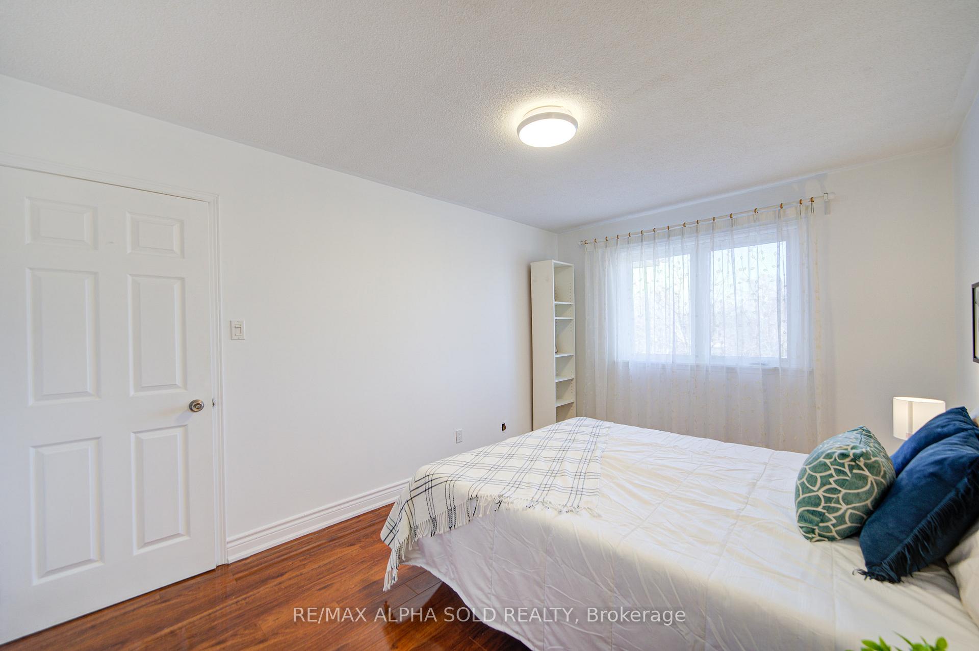 Photo 31 of 474 Raymerville Drive, Markham, Raymerville — HOMEH