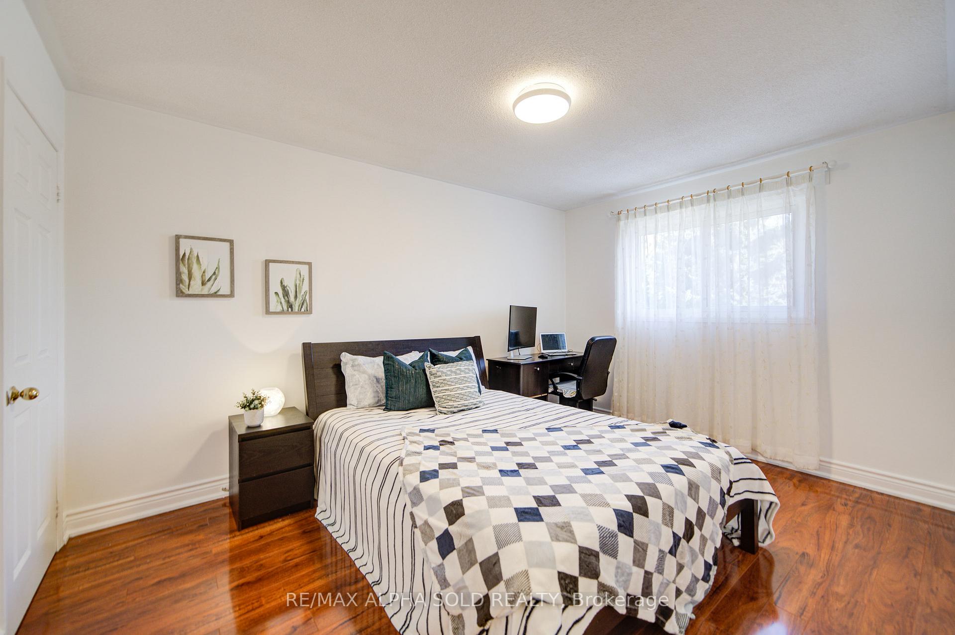 Photo 32 of 474 Raymerville Drive, Markham, Raymerville — HOMEH